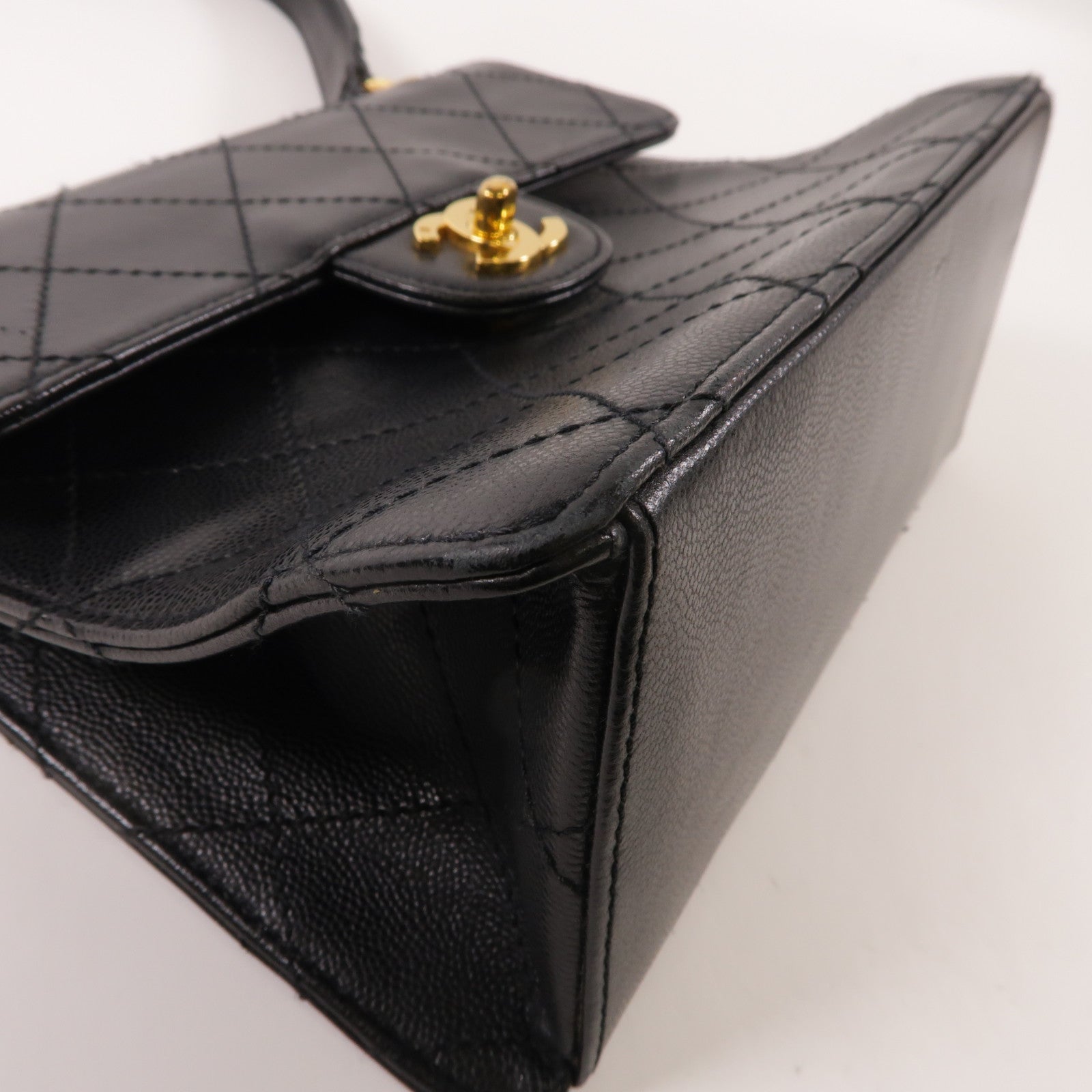 CHANEL 牛皮皮革Vintage Shoulder Bag金扣肩背袋