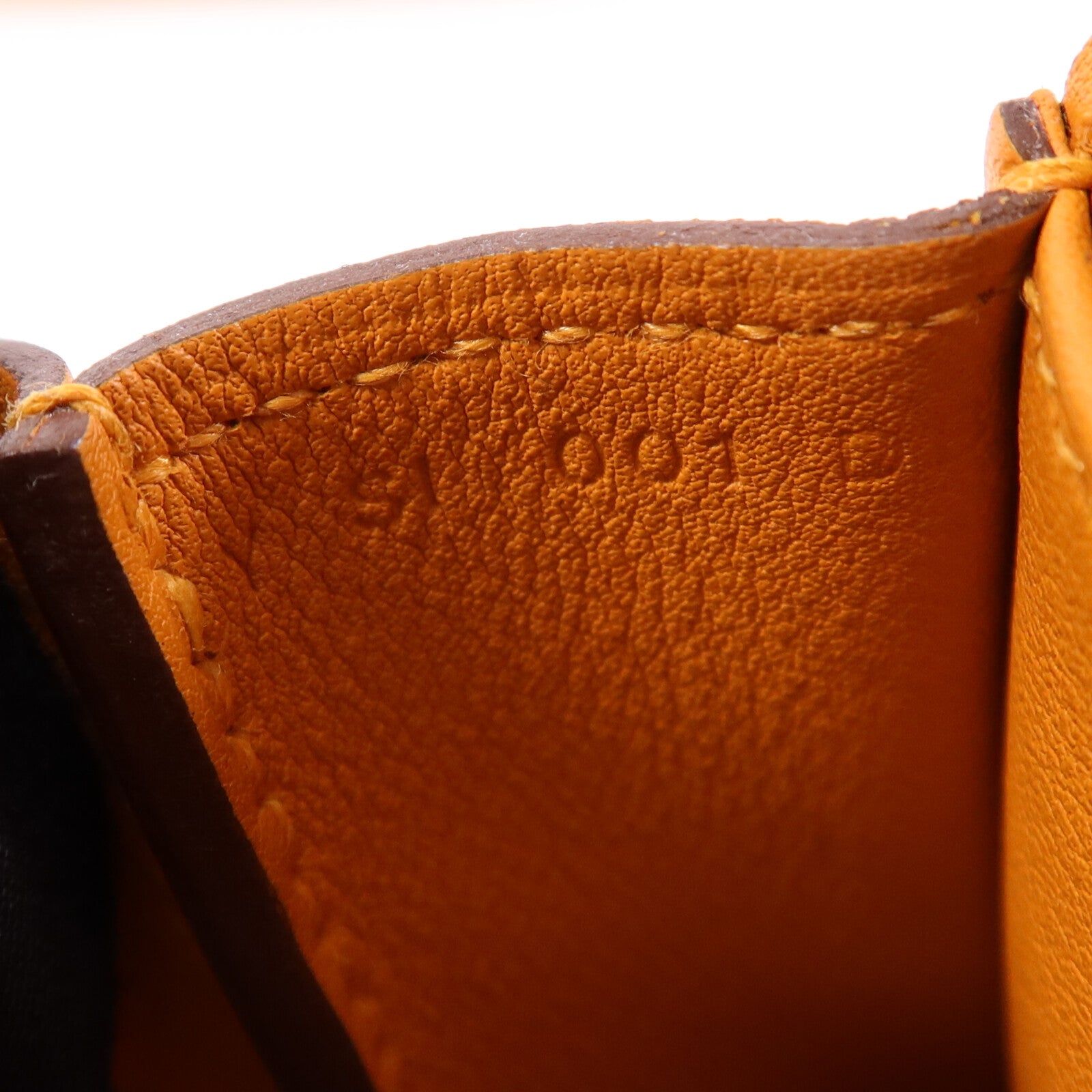 HERMES Swift皮革Halzan Mini銀扣鏈帶肩背袋Apricot