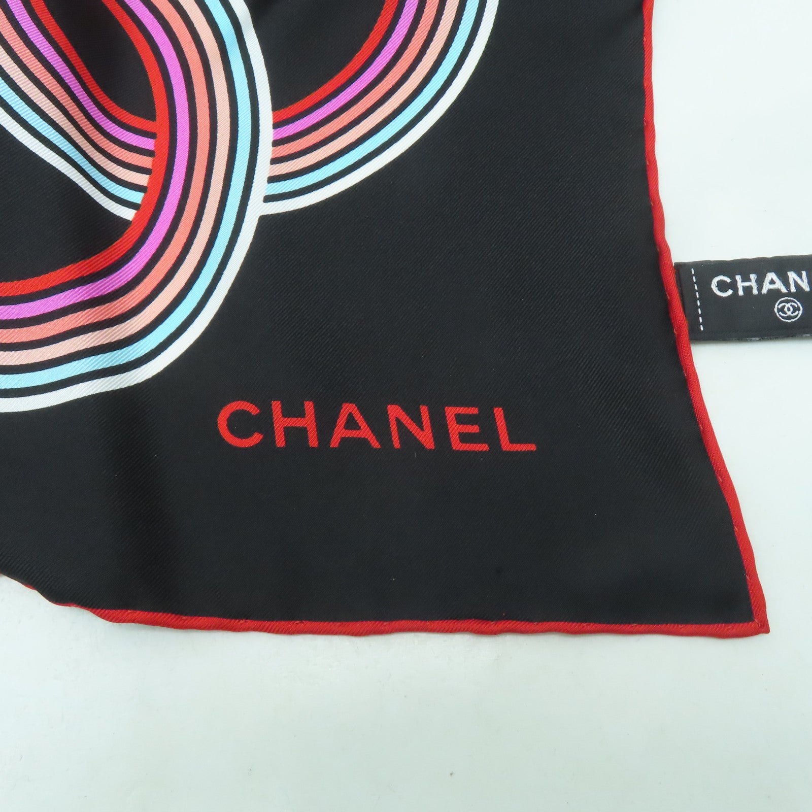 CHANEL 【激減優惠】絲質Chanel Scarf絲巾黑色/紅色/白色