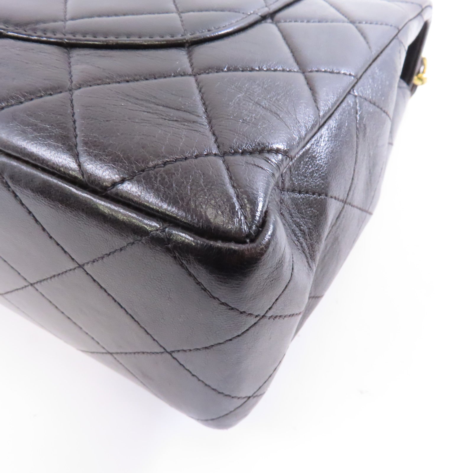 CHANEL 菱格羊皮皮革Chain Shoulder金扣鏈帶肩背袋黑色
