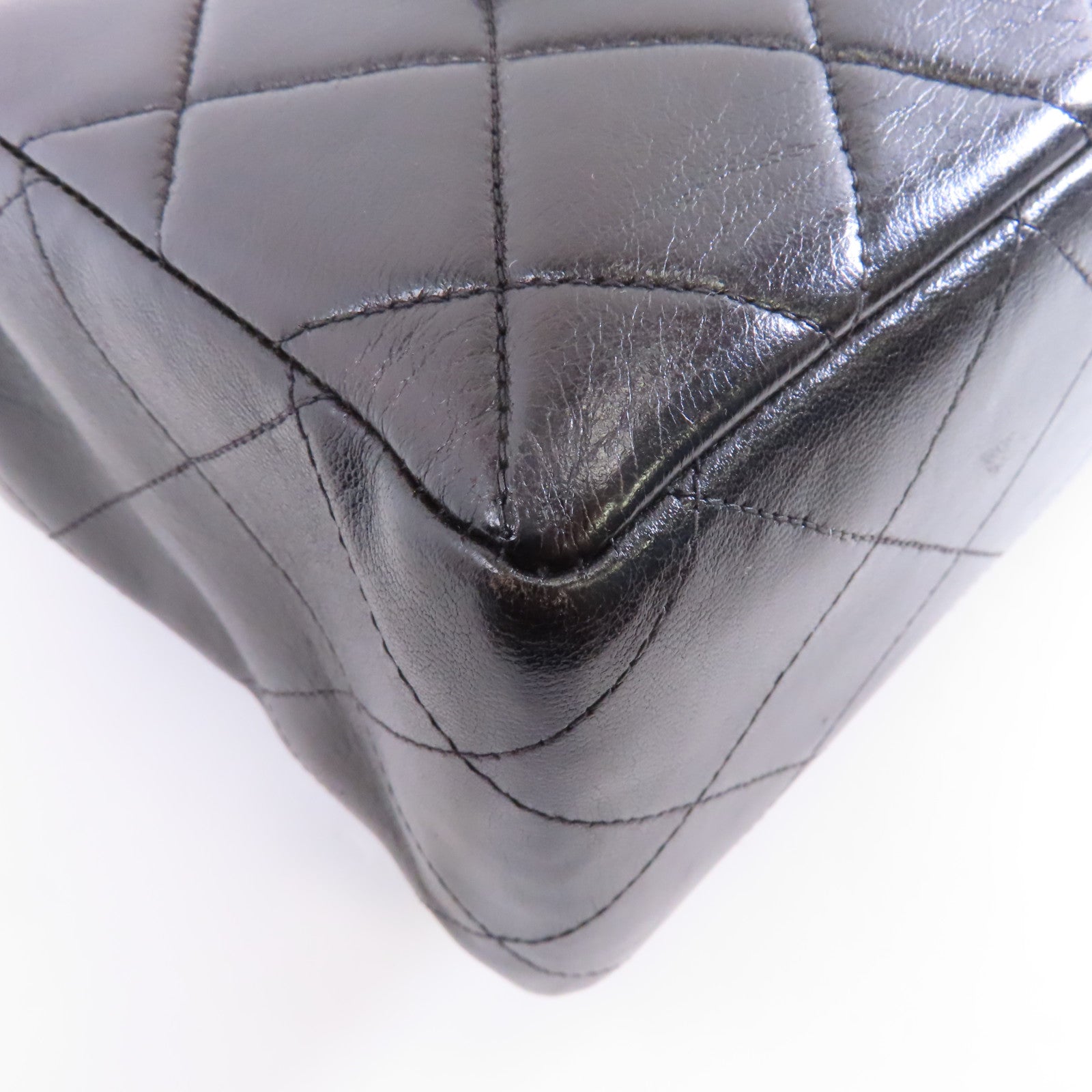 CHANEL 菱格羊皮皮革Chain Shoulder金扣鏈帶肩背袋黑色