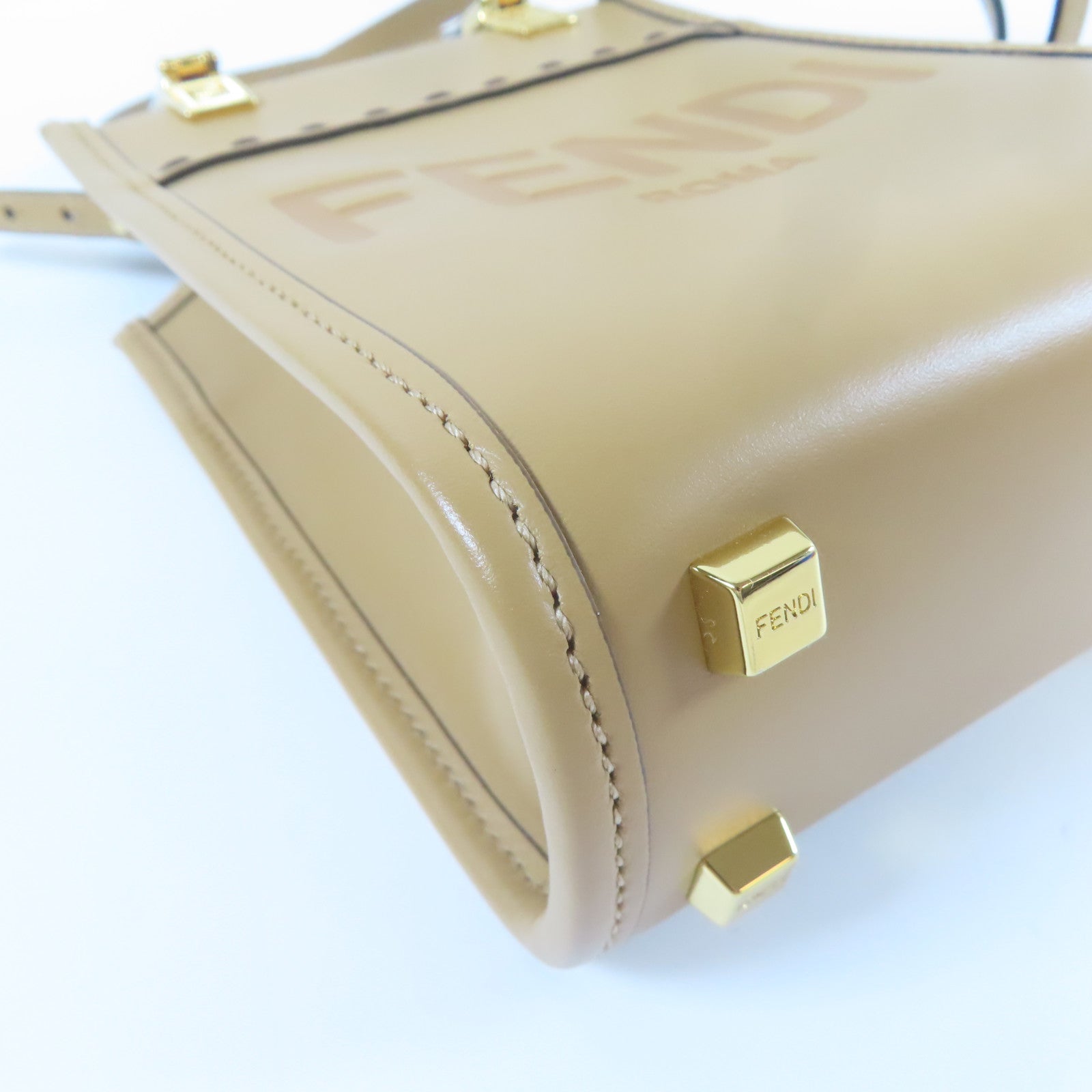 FENDI 【激減優惠】牛皮皮革Mini Sunshine金扣手挽肩背兩用袋啡色