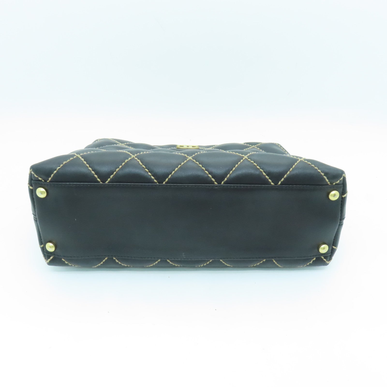 CHANEL rhombic cowhide leather Handbag gold buckle hand bag black