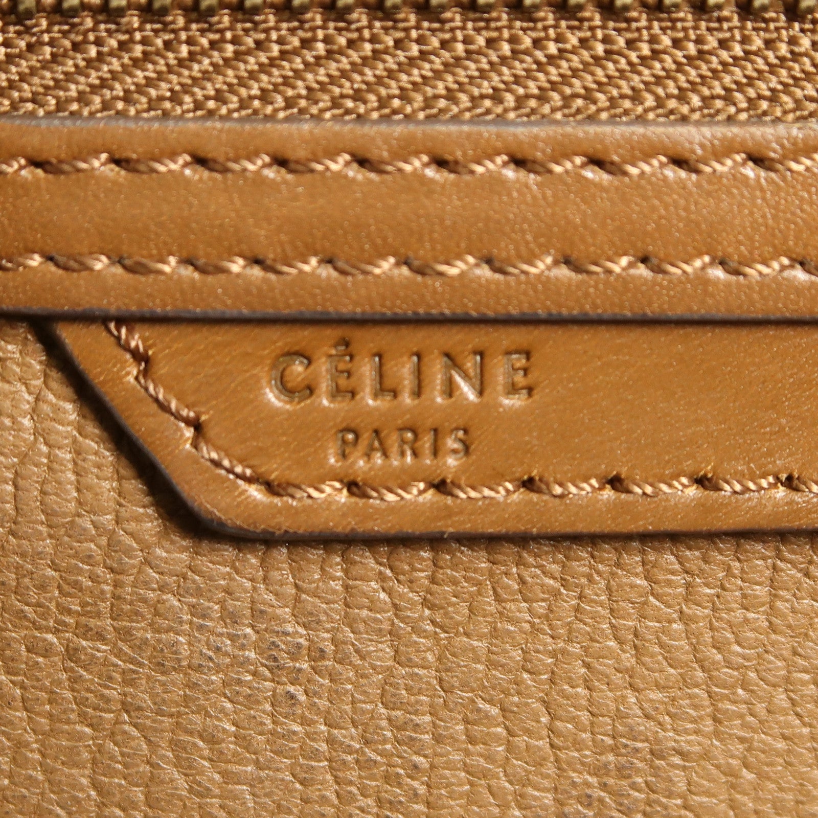 CELINE 牛皮皮革Luggage金扣手挽袋