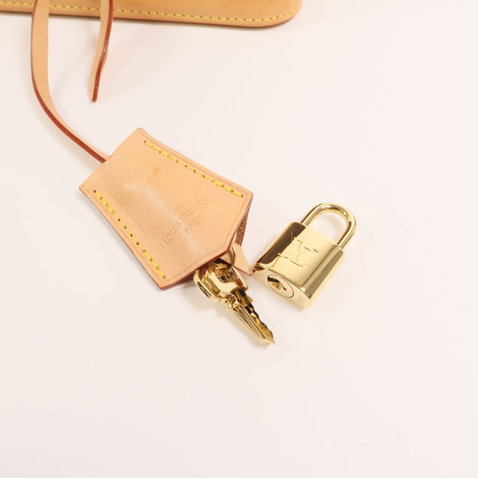 LOUIS VUITTON Monogram Alma Backpack背包