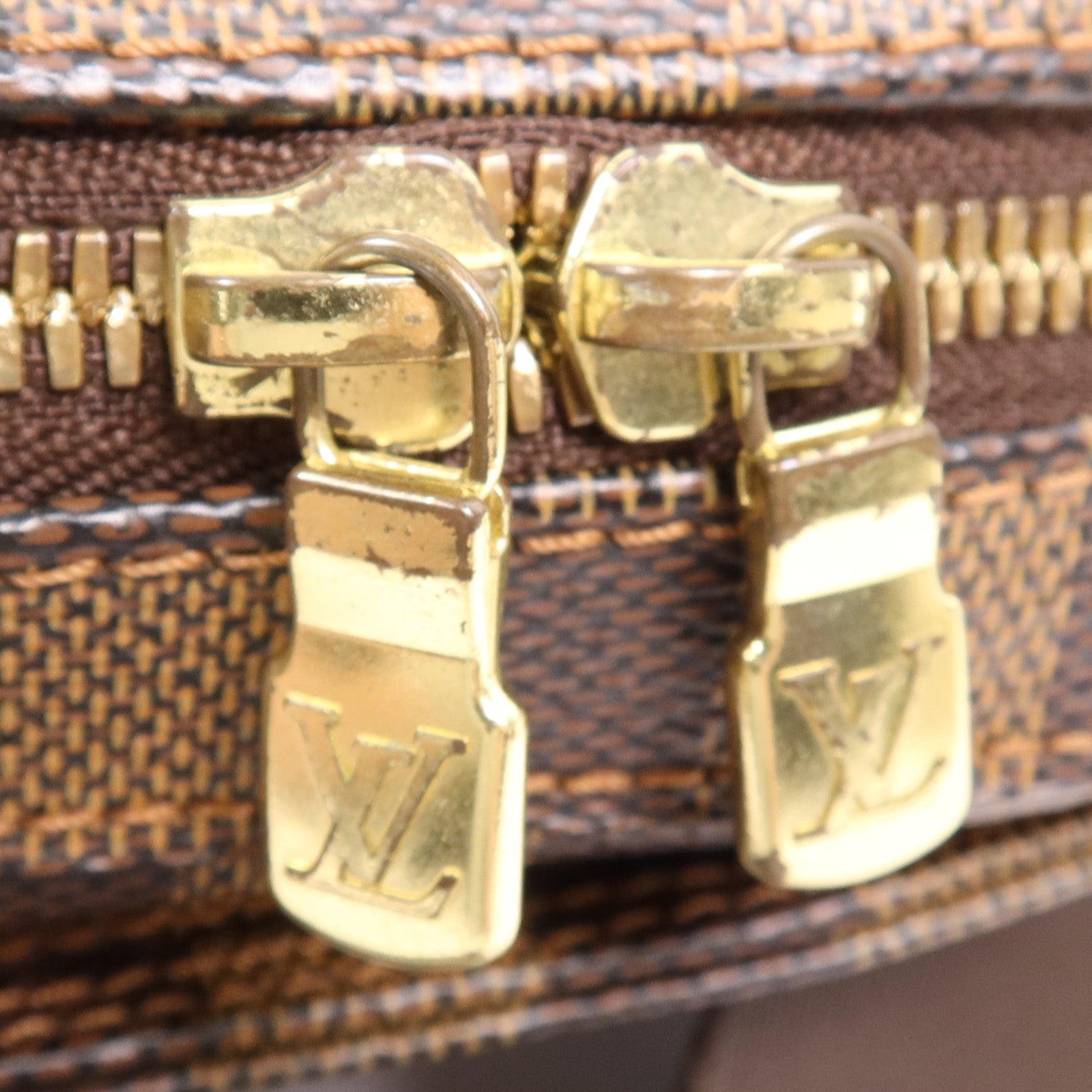 LOUIS VUITTON Damier Ebene Geronimos金扣腰包