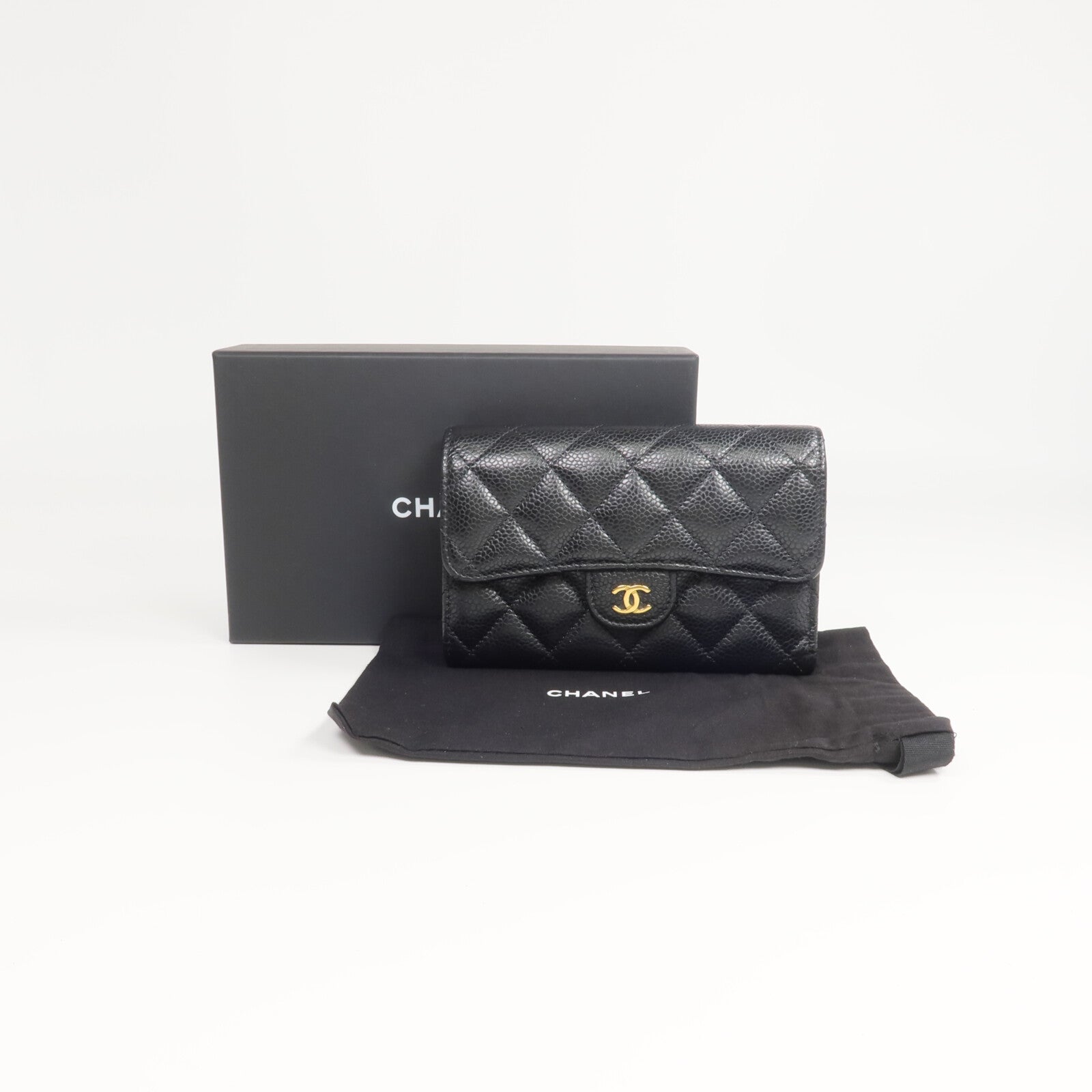 CHANEL 牛皮皮革Classic Medium Flap Wallet長錢包