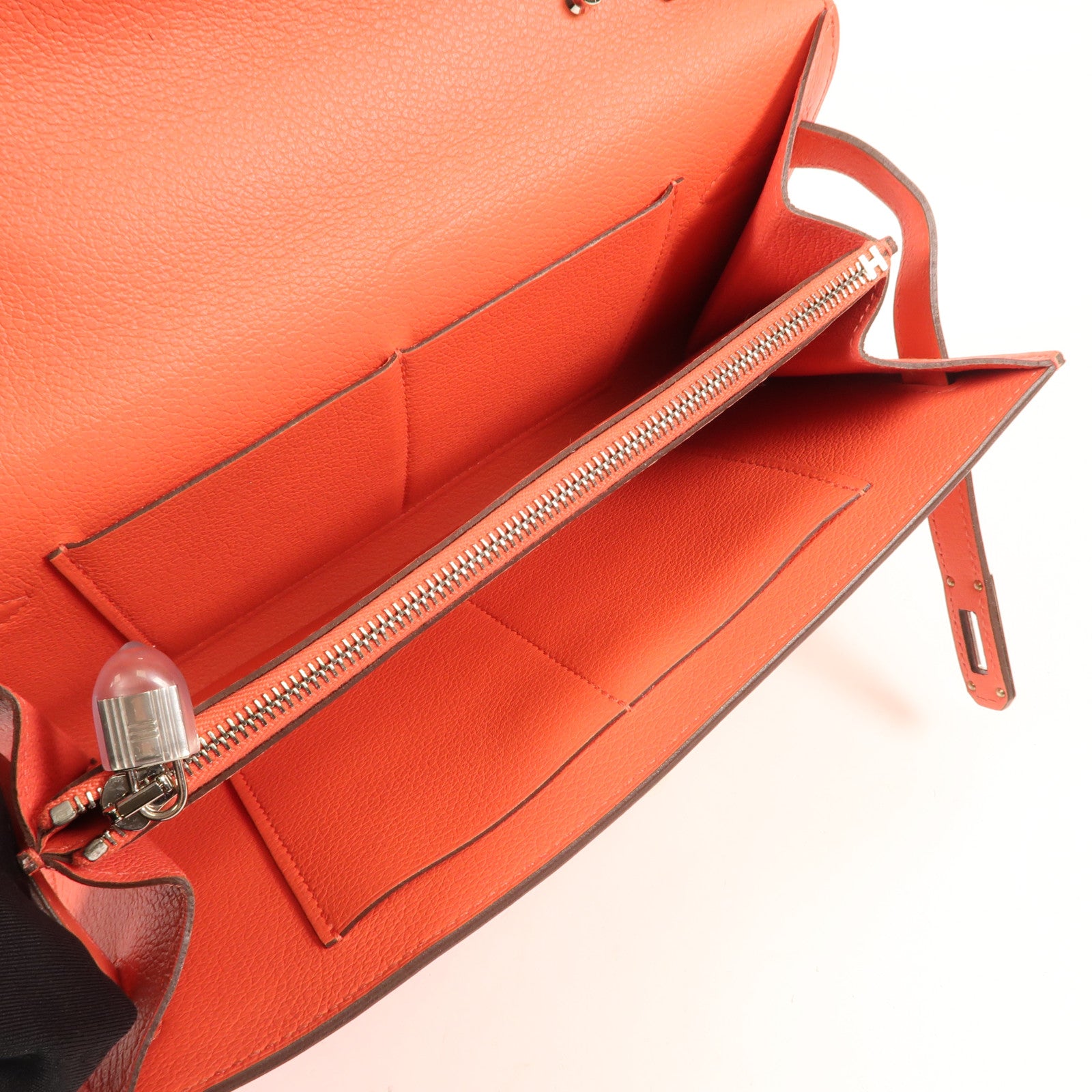 HERMES Clemence皮革Kelly To Go銀扣肩背袋Rose Lipstick