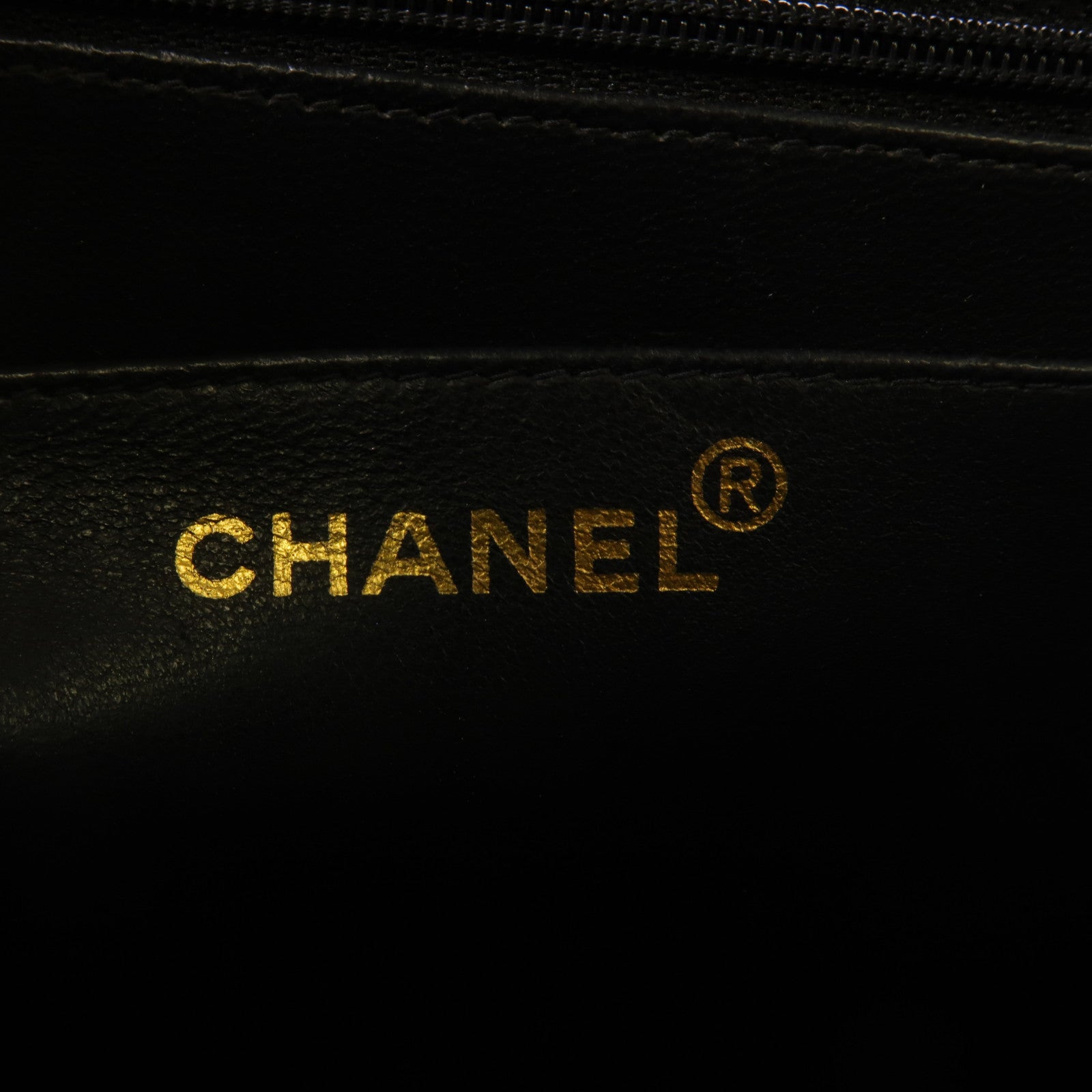 CHANEL 牛皮皮革Vintage Shoulder Bag金扣肩背袋