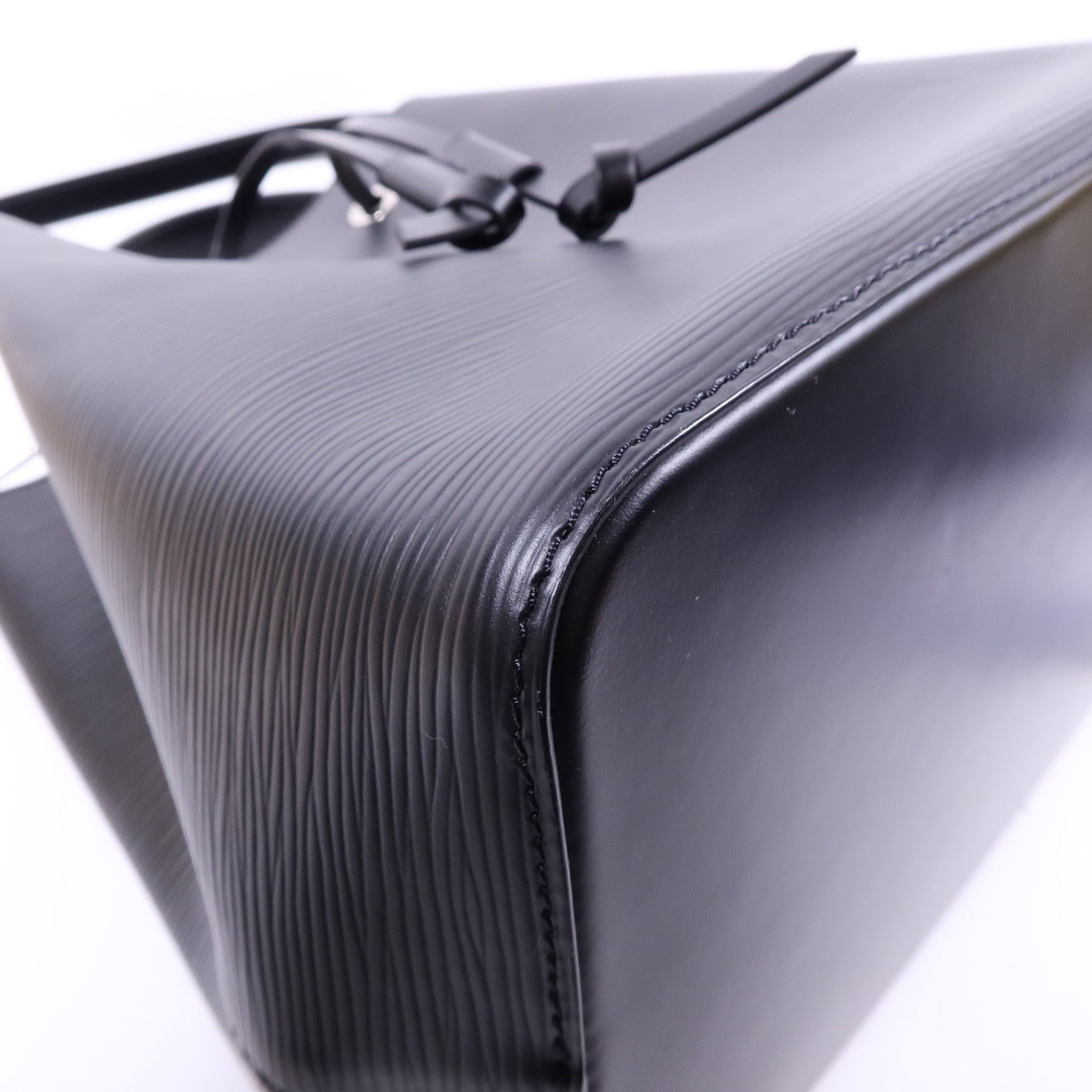 LOUIS VUITTON Epi Neo Noe MM銀扣手挽肩背兩用袋