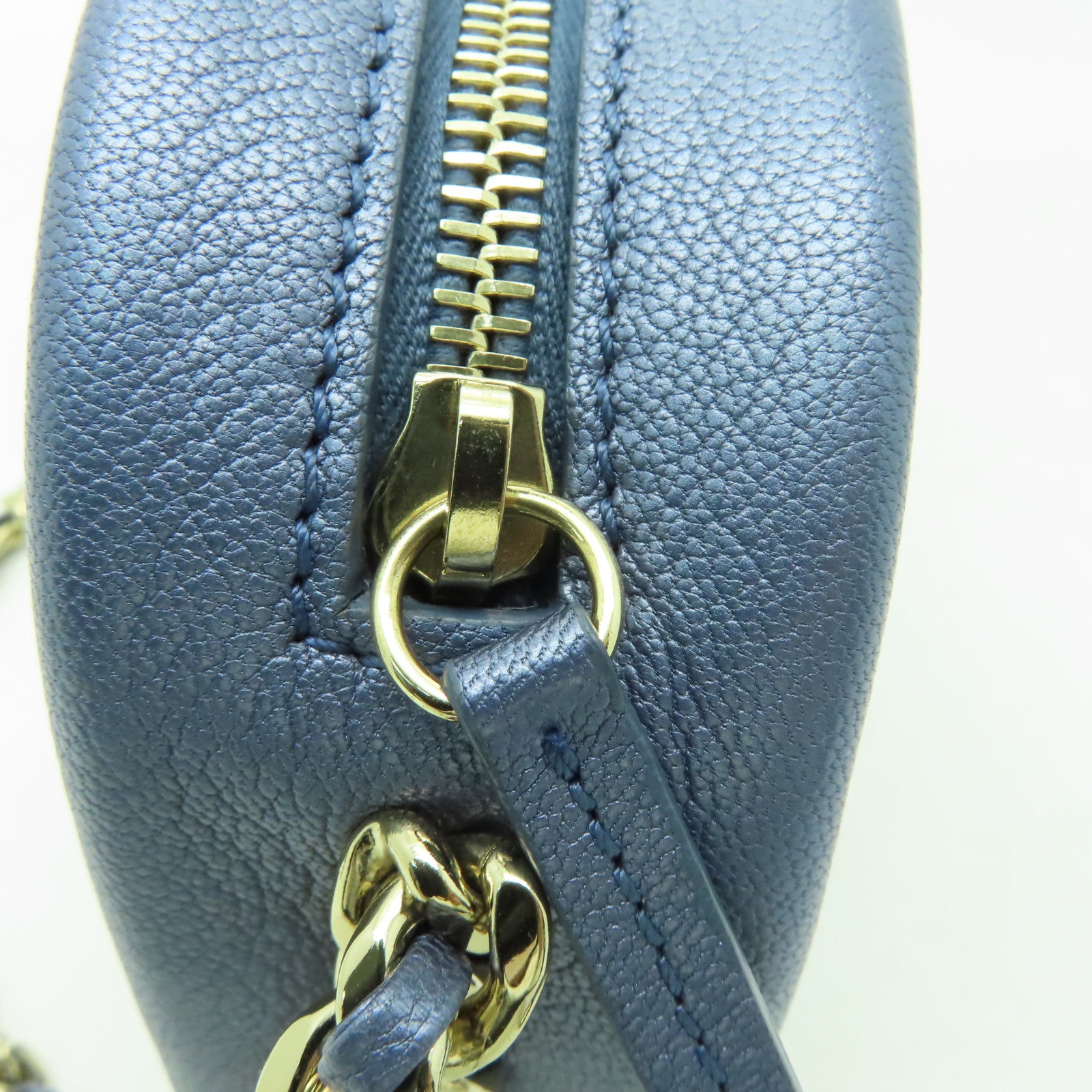 CHANEL 【清倉大減價】皮革Shoulder Bag金扣鏈帶肩背袋淺藍色