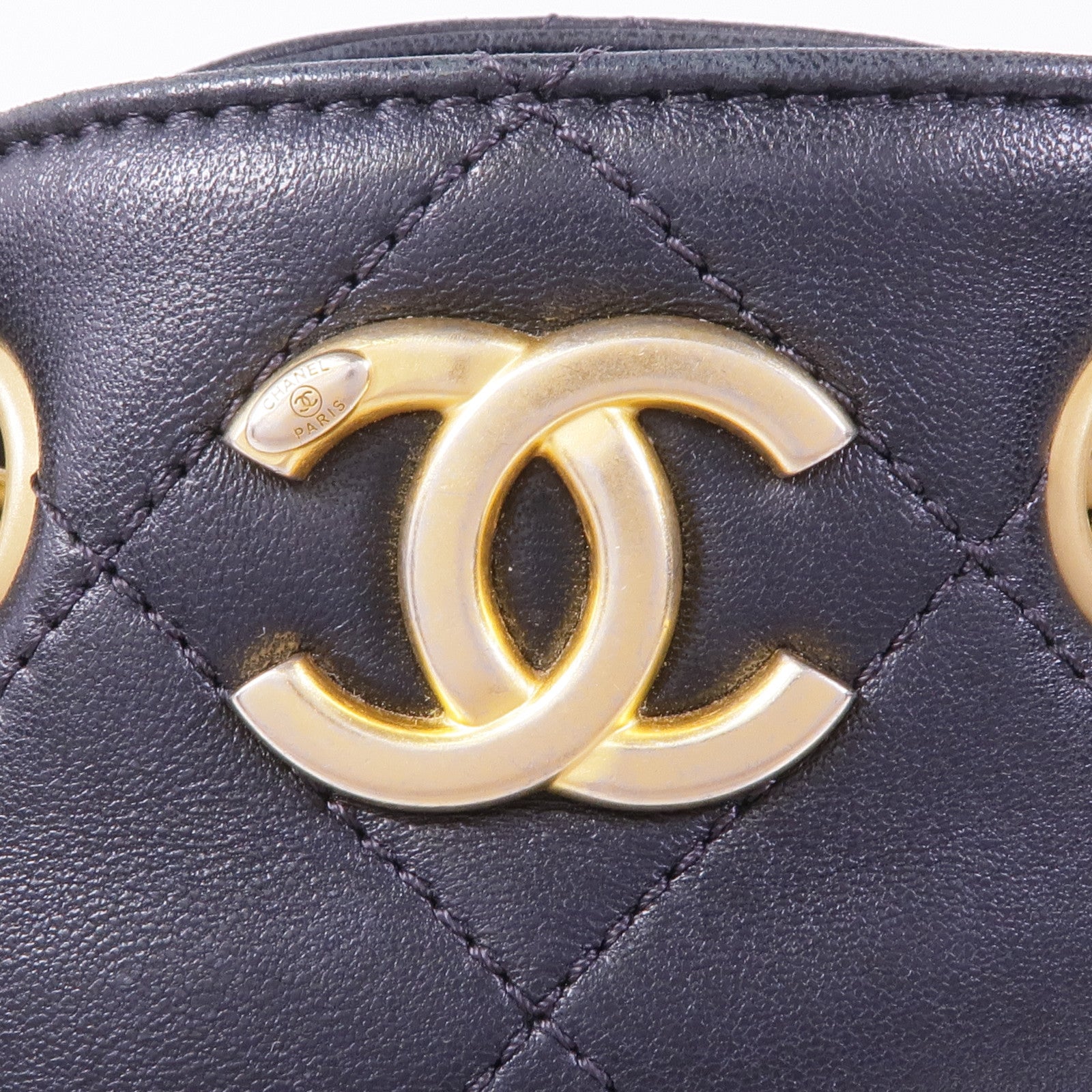 CHANEL 羊皮皮革Shoulder Bag金扣肩背袋