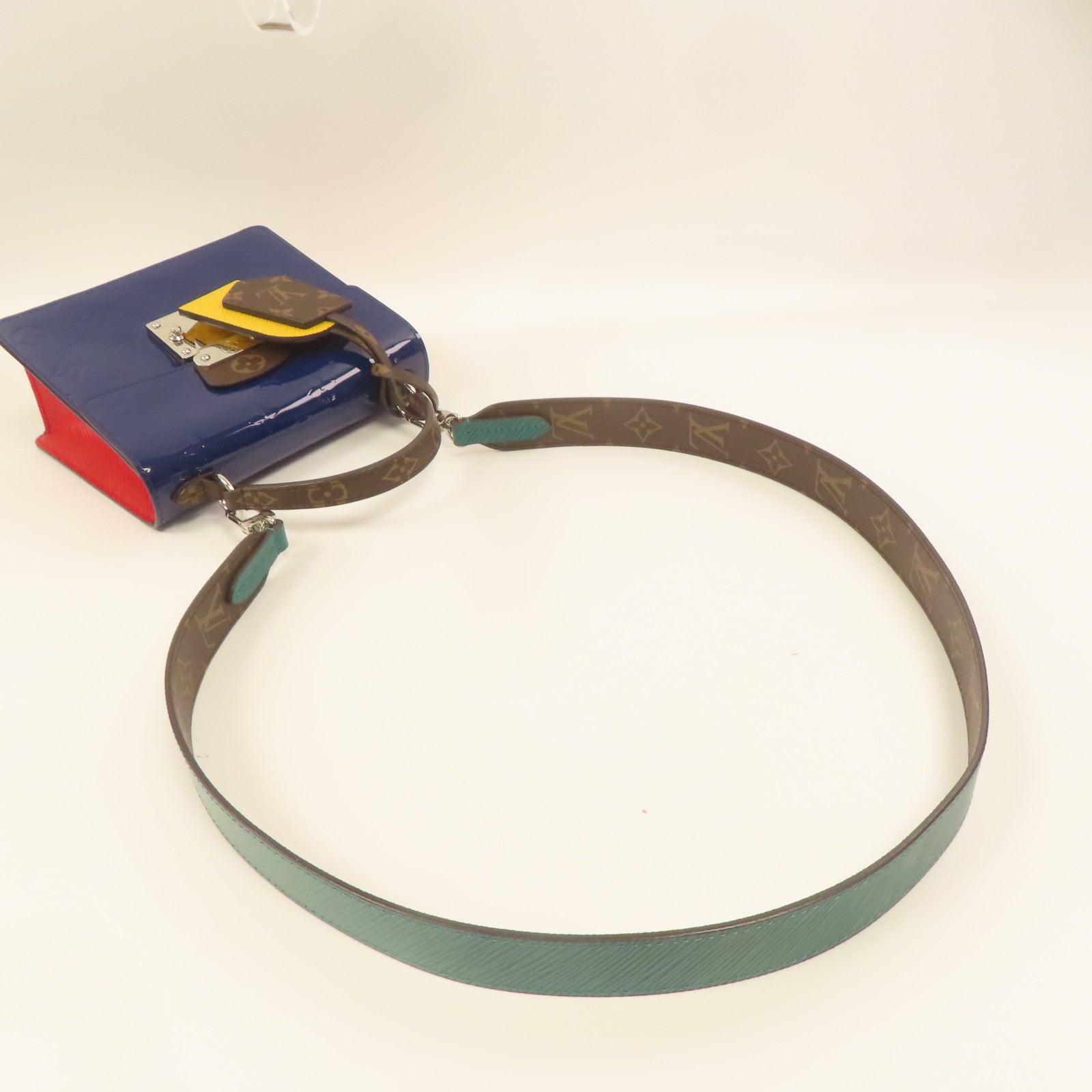 LOUIS VUITTON Epi皮革Spring Street銀扣手挽肩背兩用袋藍色
