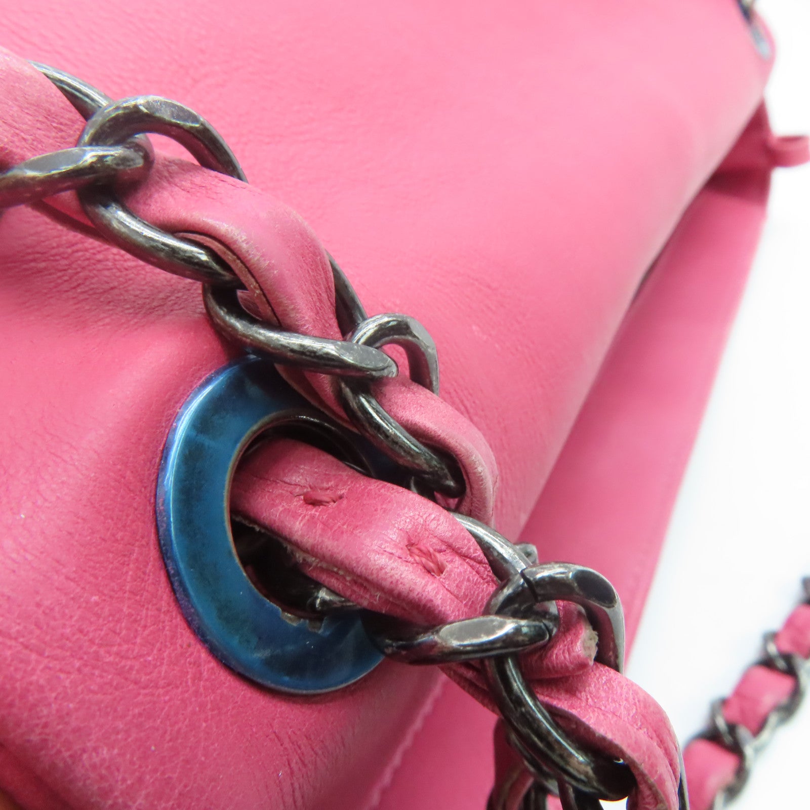 CHANEL rhombic cowhide leather Chain Shoulder silver buckle shoulder bag pink