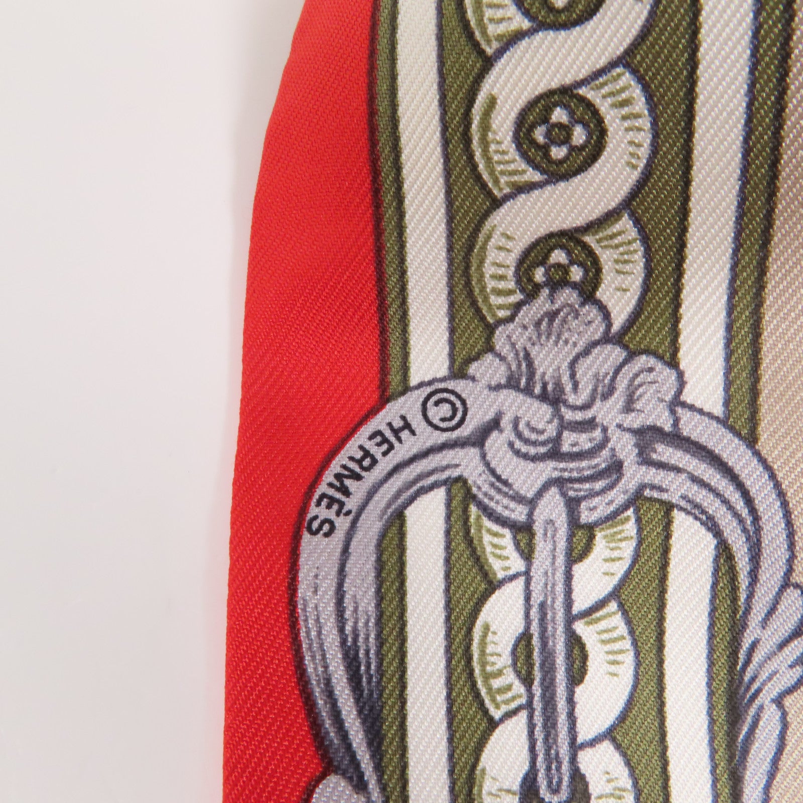 HERMES 絲質Twilly絲巾