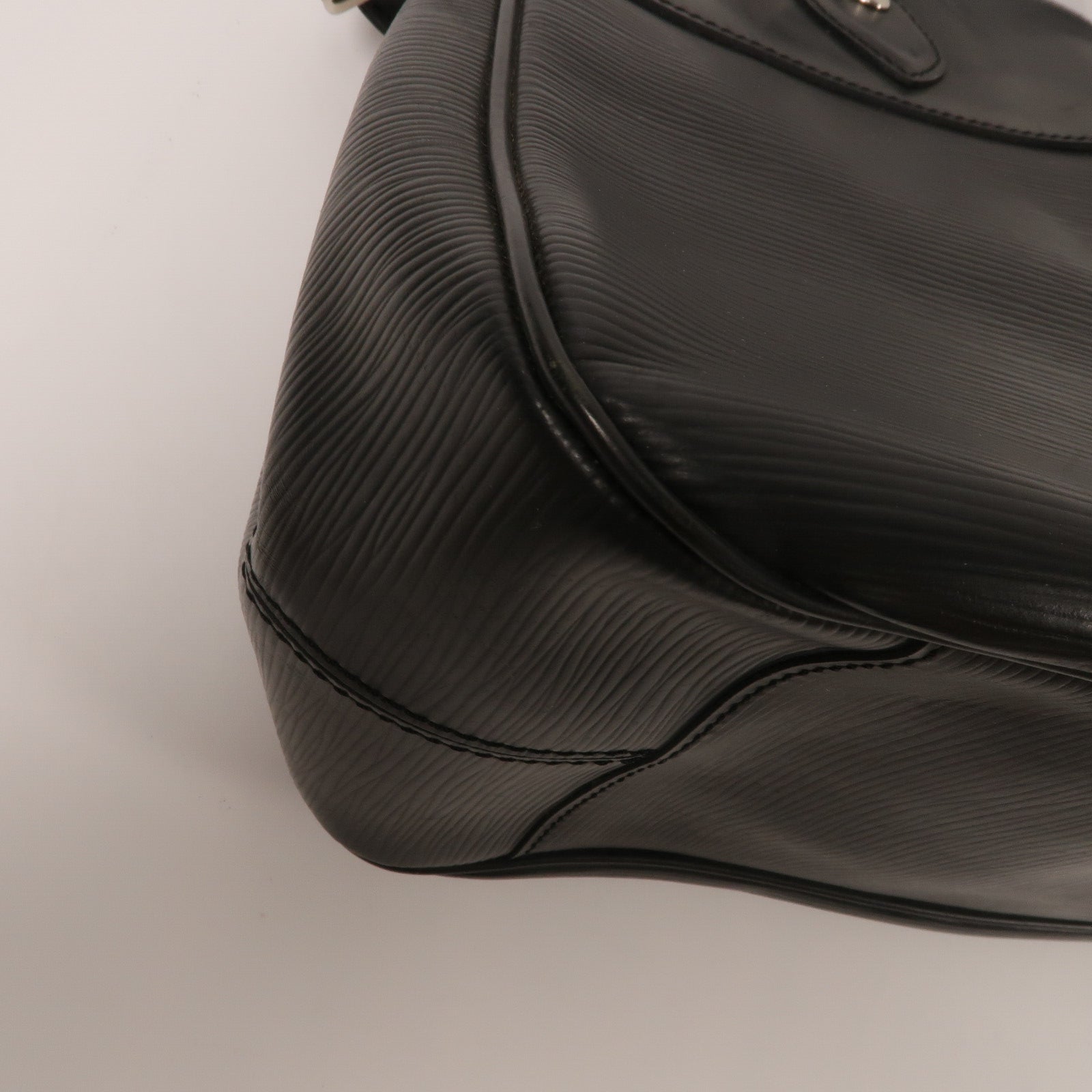 LOUIS VUITTON Epi Passy PM手挽袋
