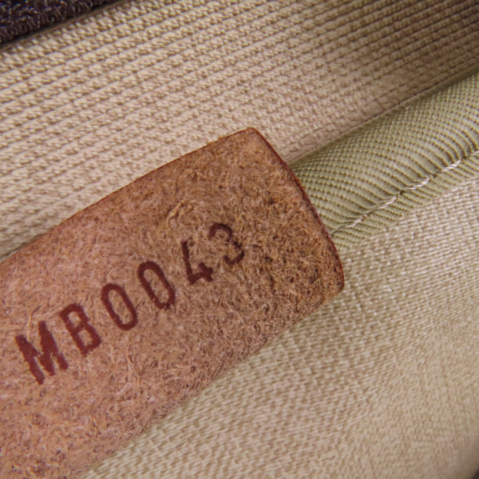 LOUIS VUITTON Monogram Deauville金扣手挽袋