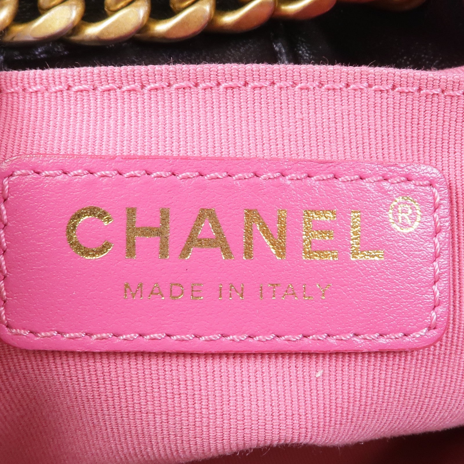 CHANEL 羊皮皮革Shoulder Bag金扣肩背袋