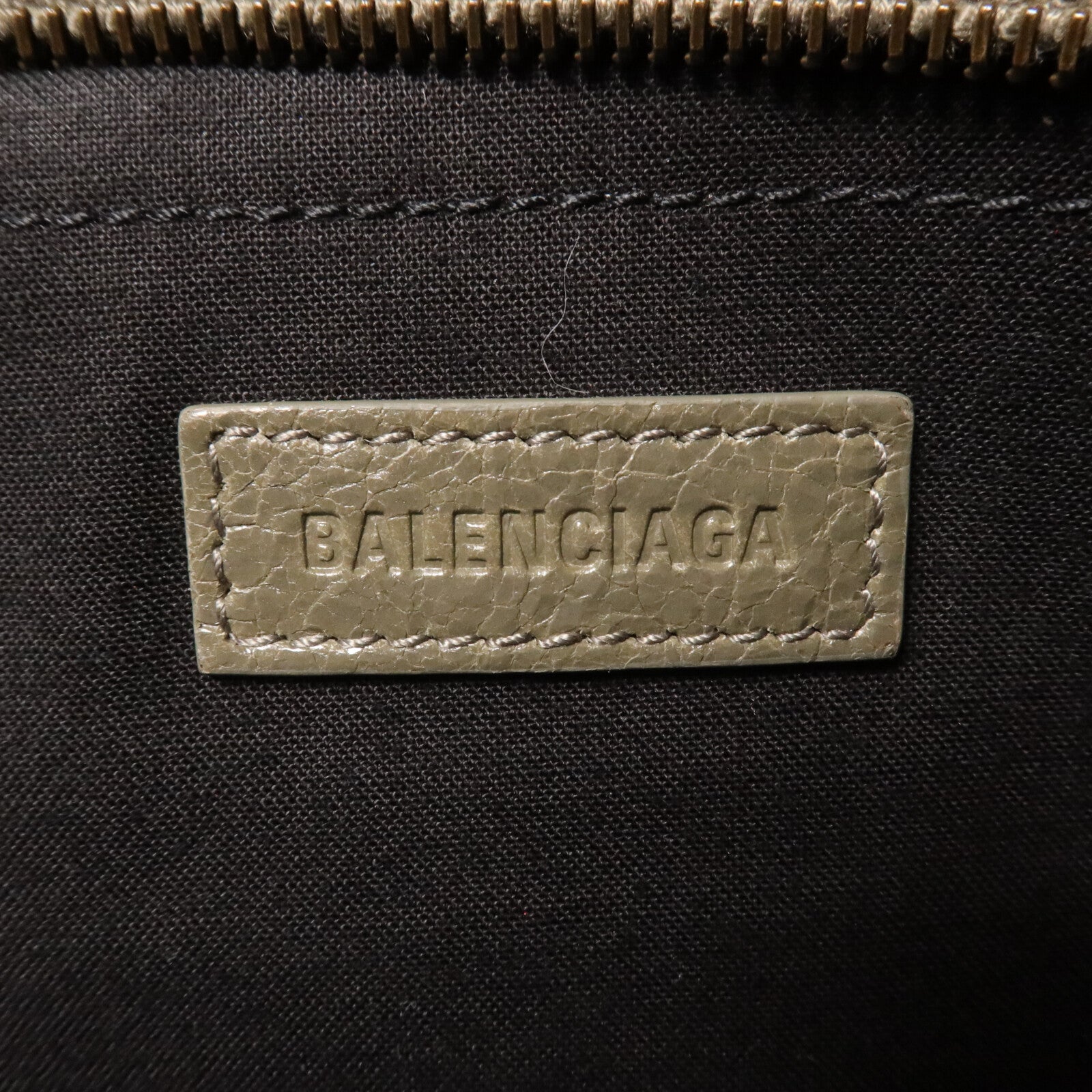 BALENCIAGA 羊皮皮革Le City East West肩背袋