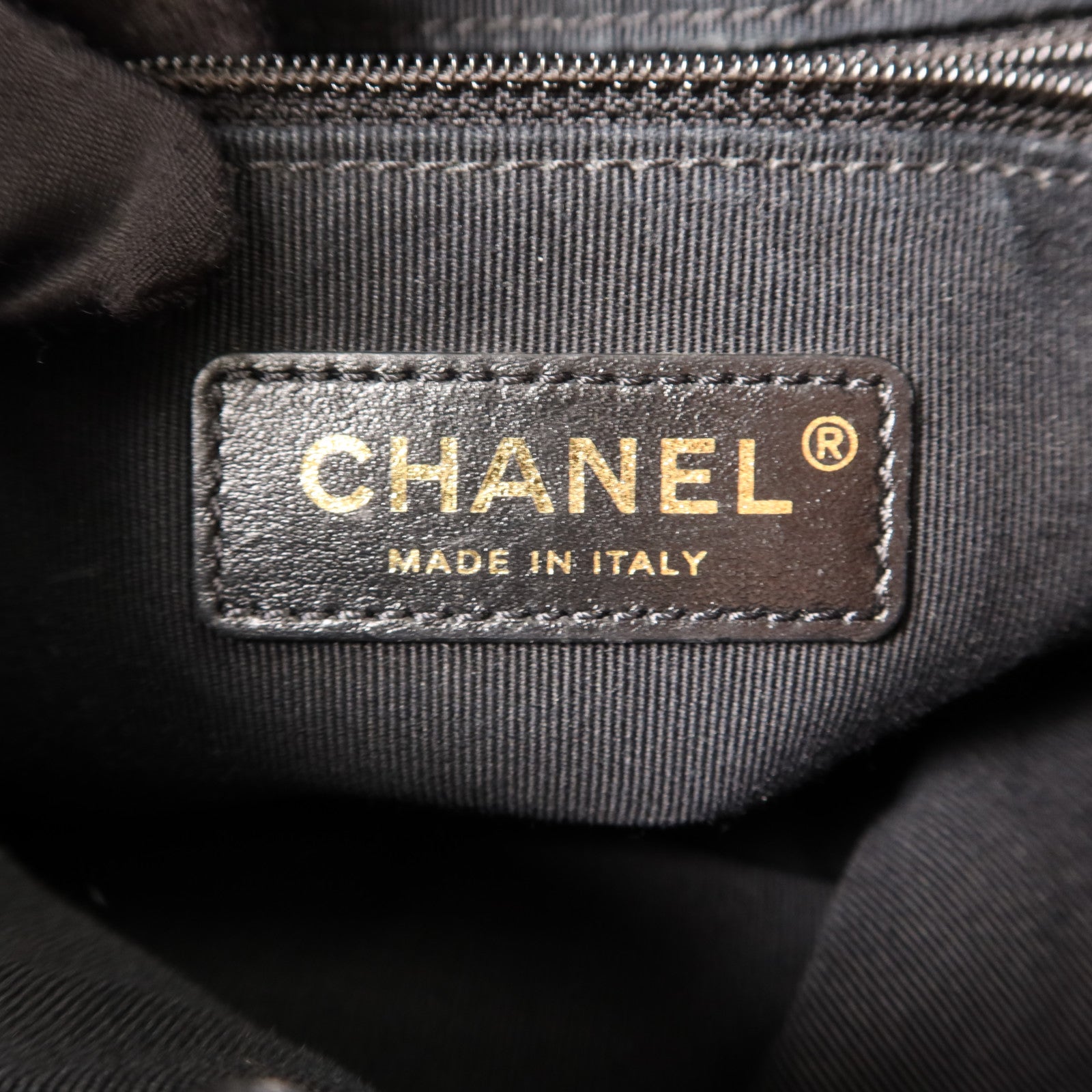 CHANEL 羊皮皮革/珍珠Pearl Bucket Bag金扣鏈帶肩背袋