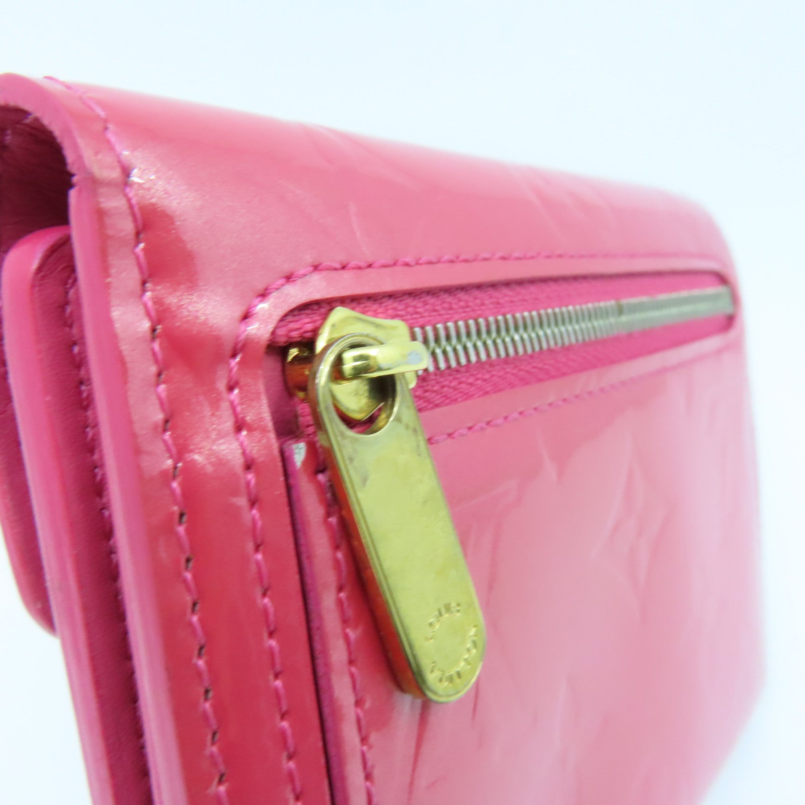 LOUIS VUITTON Vernis Wallet gold buckle wallet pink