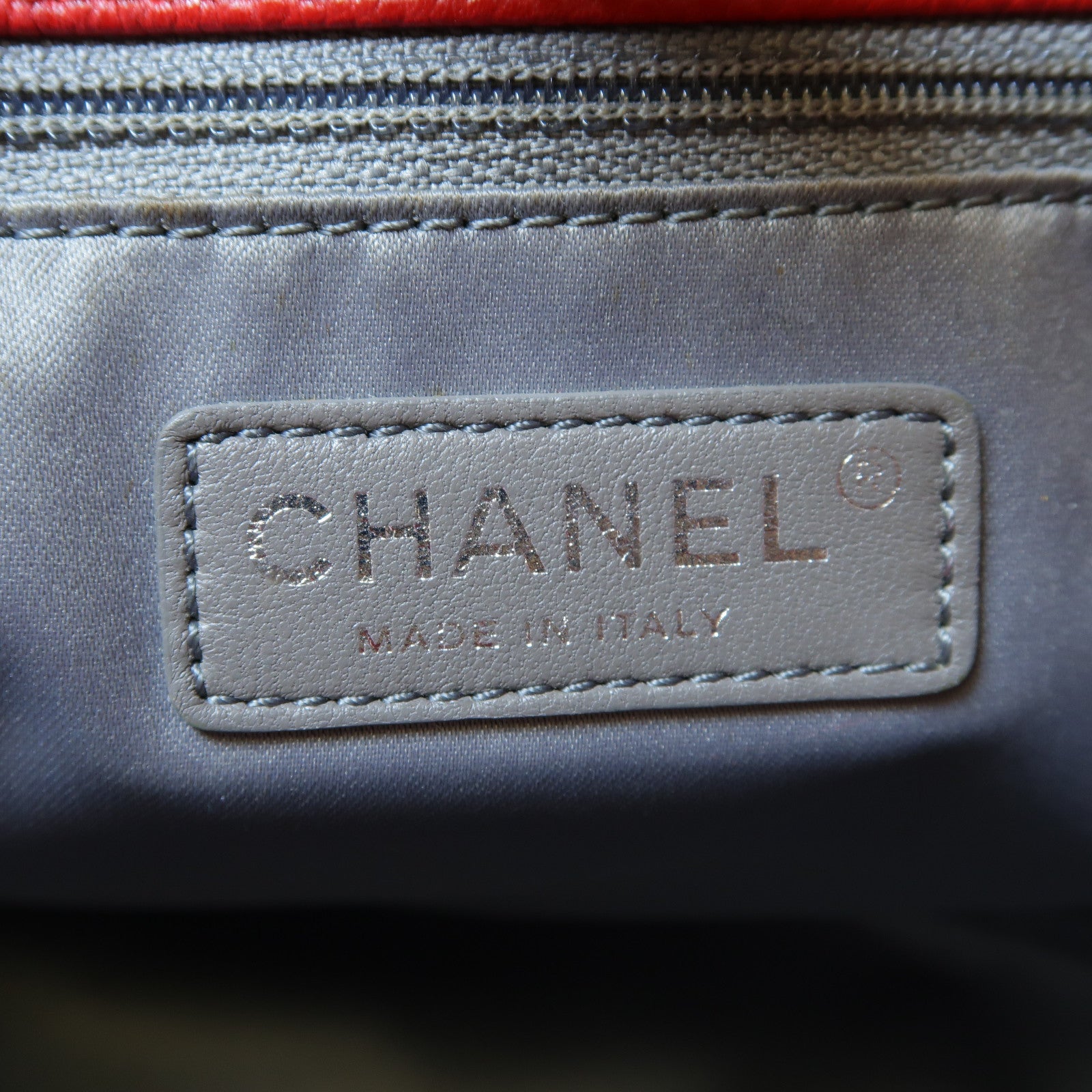CHANEL 菱格Caviar皮革PST銀扣肩背袋紅色