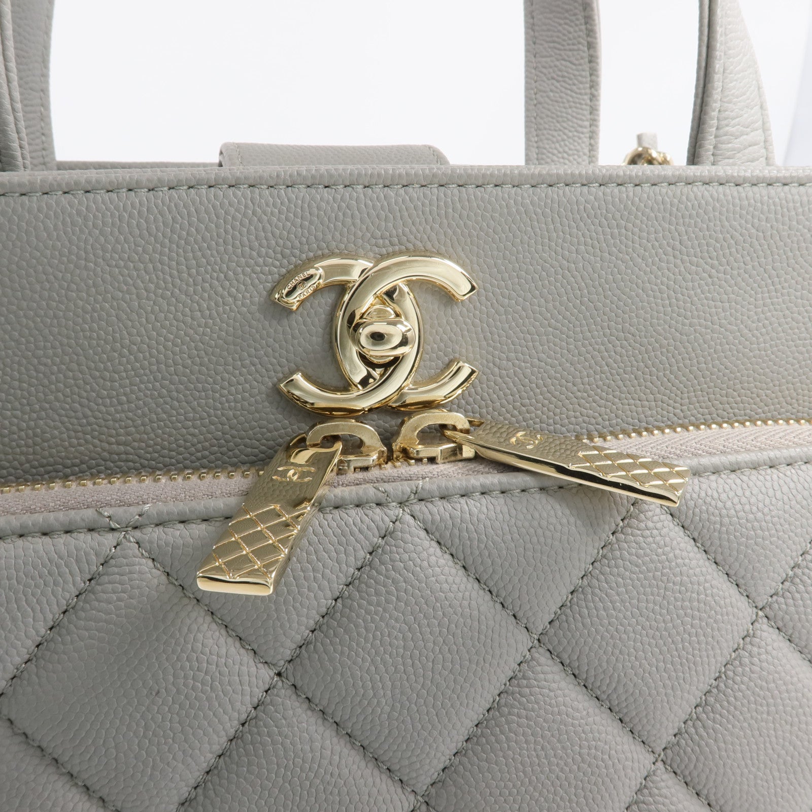 CHANEL 牛皮皮革Business Affinity金扣手挽肩背兩用袋