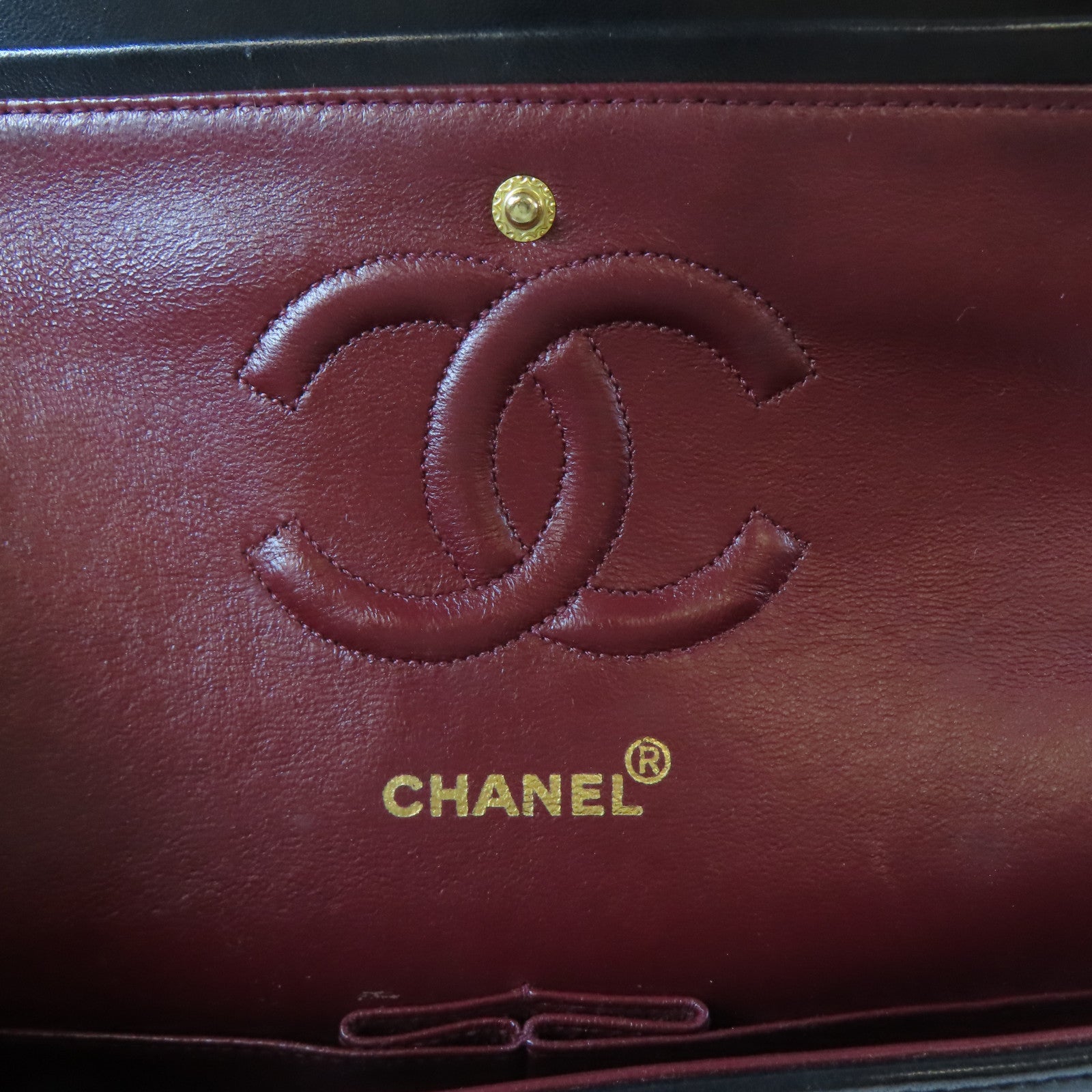 CHANEL 菱格羊皮皮革Chain Shoulder金扣鏈帶肩背袋黑色