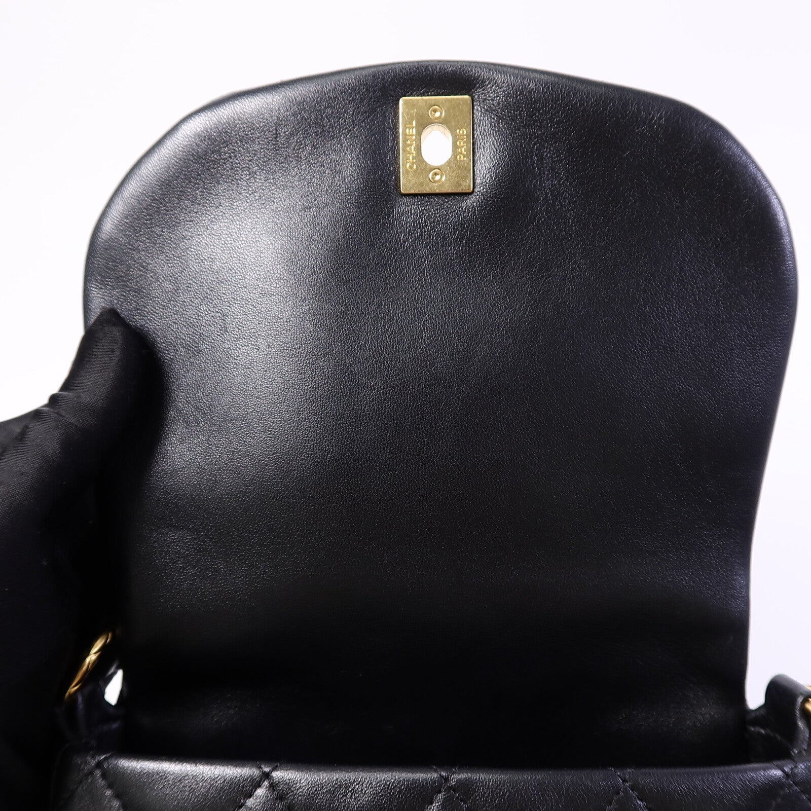 CHANEL 羊皮皮革Coco Mail Crossbody鏈帶肩背袋