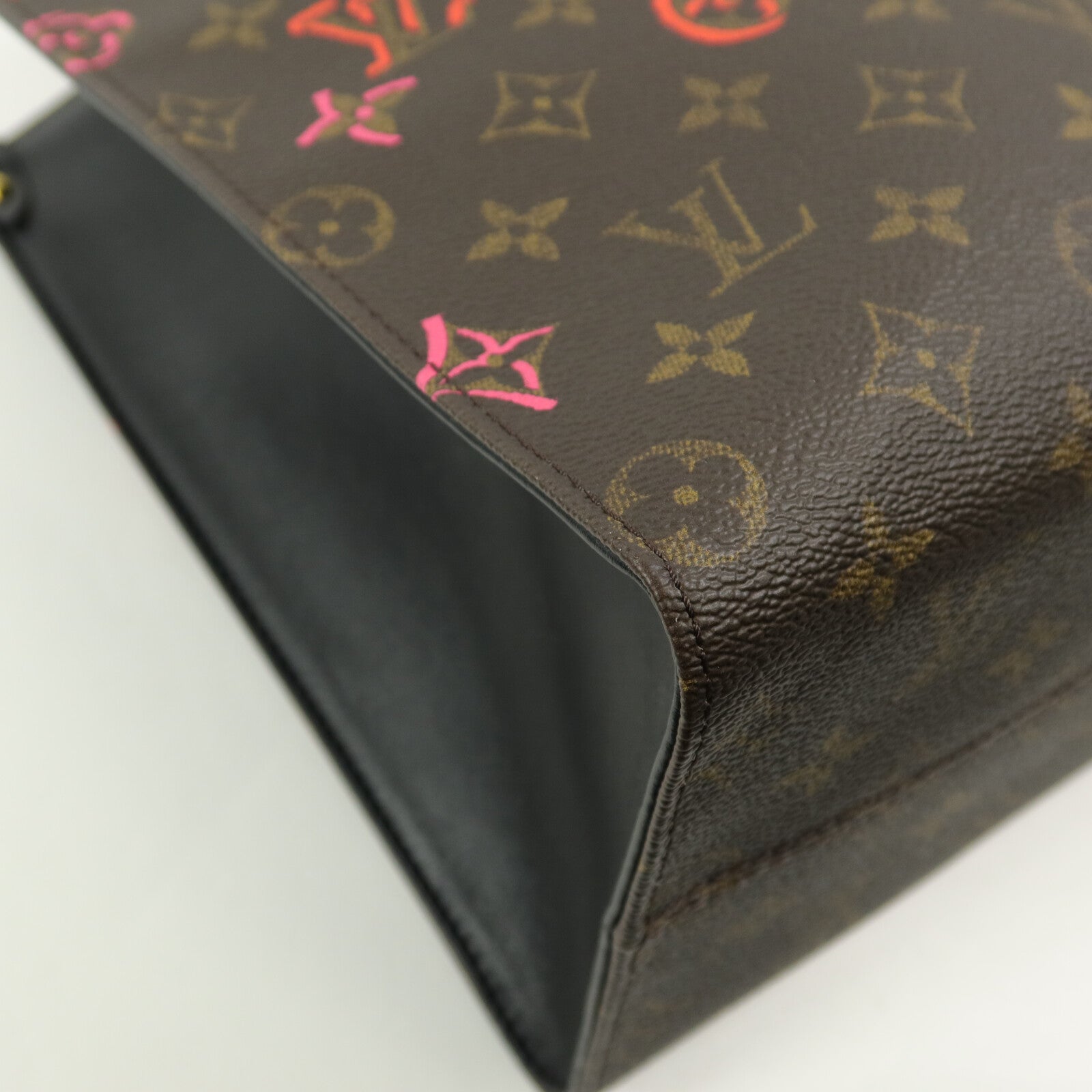 LOUIS VUITTON Monogram OnTheGo MM ""Fall in Love""手挽肩背兩用袋