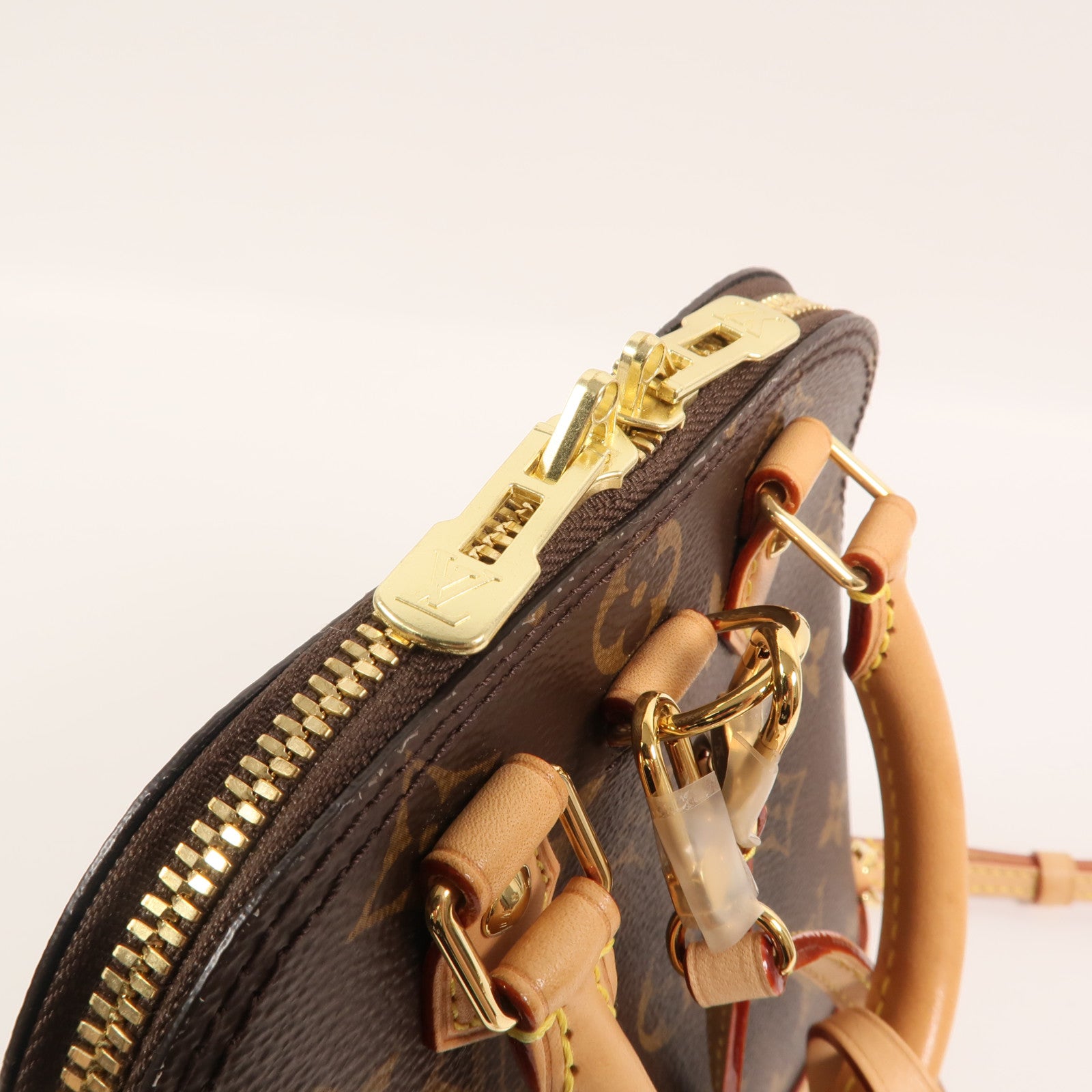 LOUIS VUITTON Monogram Alma Backpack背包