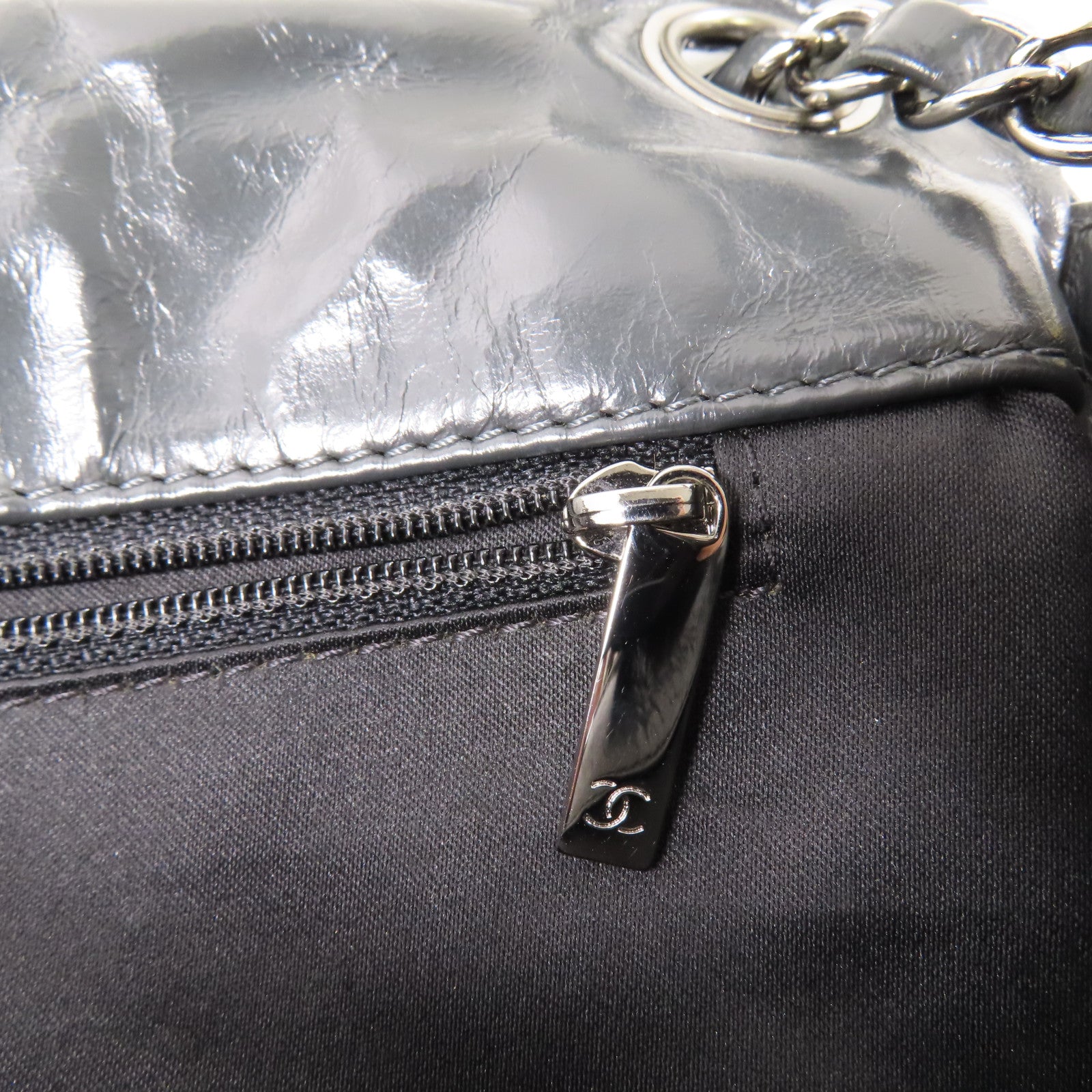 CHANEL 皮革Chain Shoulder Bag銀扣肩背袋
