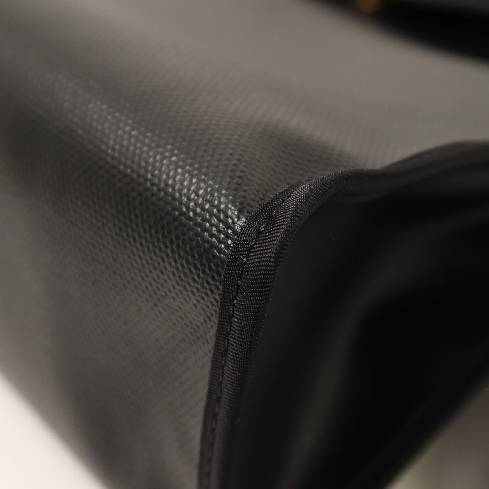 HERMES 塗層帆布Herbag 31金扣手挽肩背兩用袋Noir