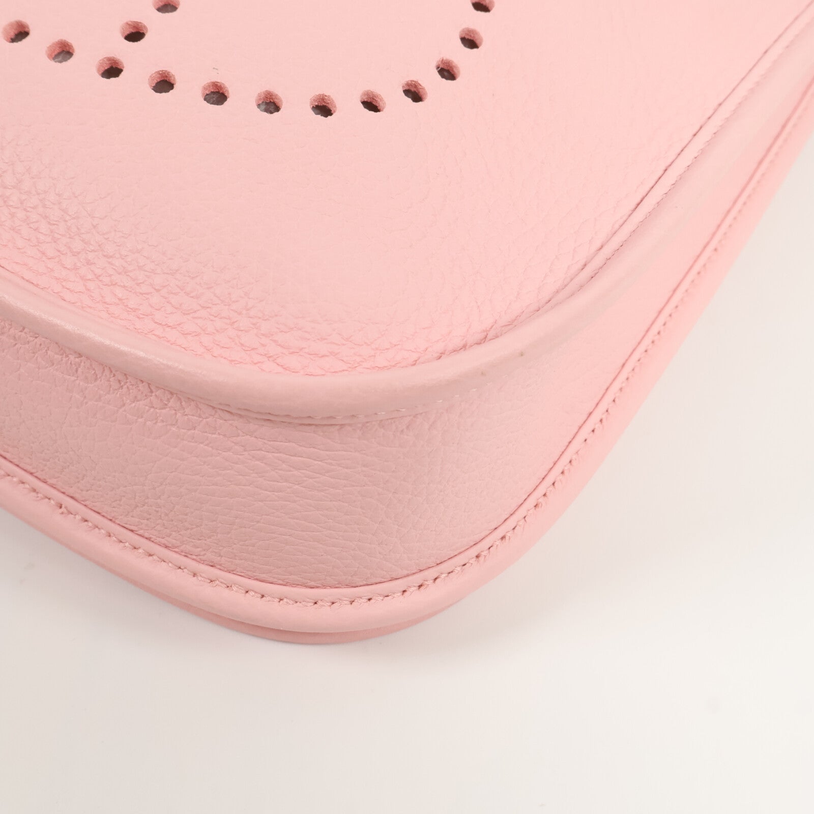 HERMES Clemence皮革Evelyne 23肩背袋Rose Sakura