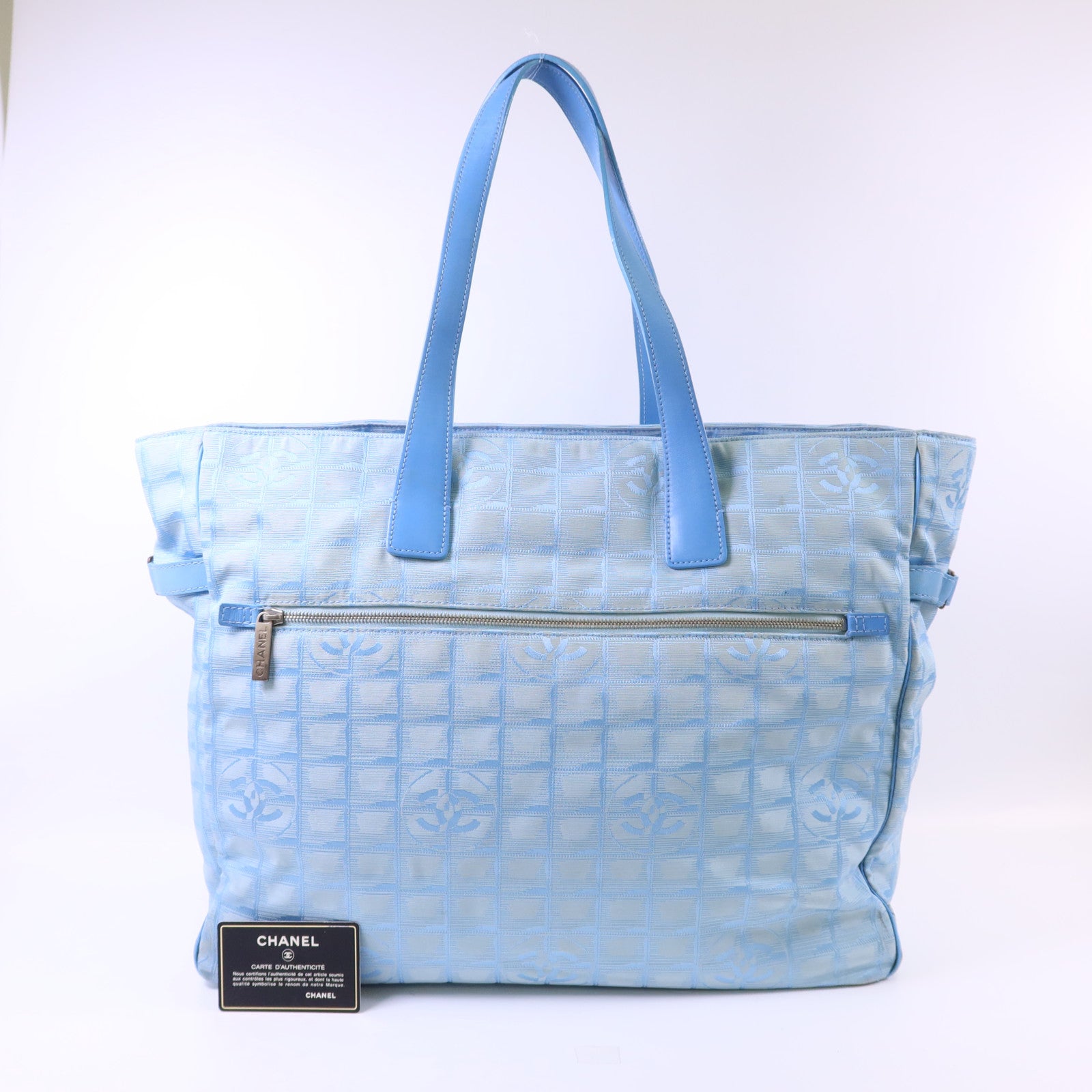 CHANEL 尼龍Travel Line Tote Bag銀扣手挽袋