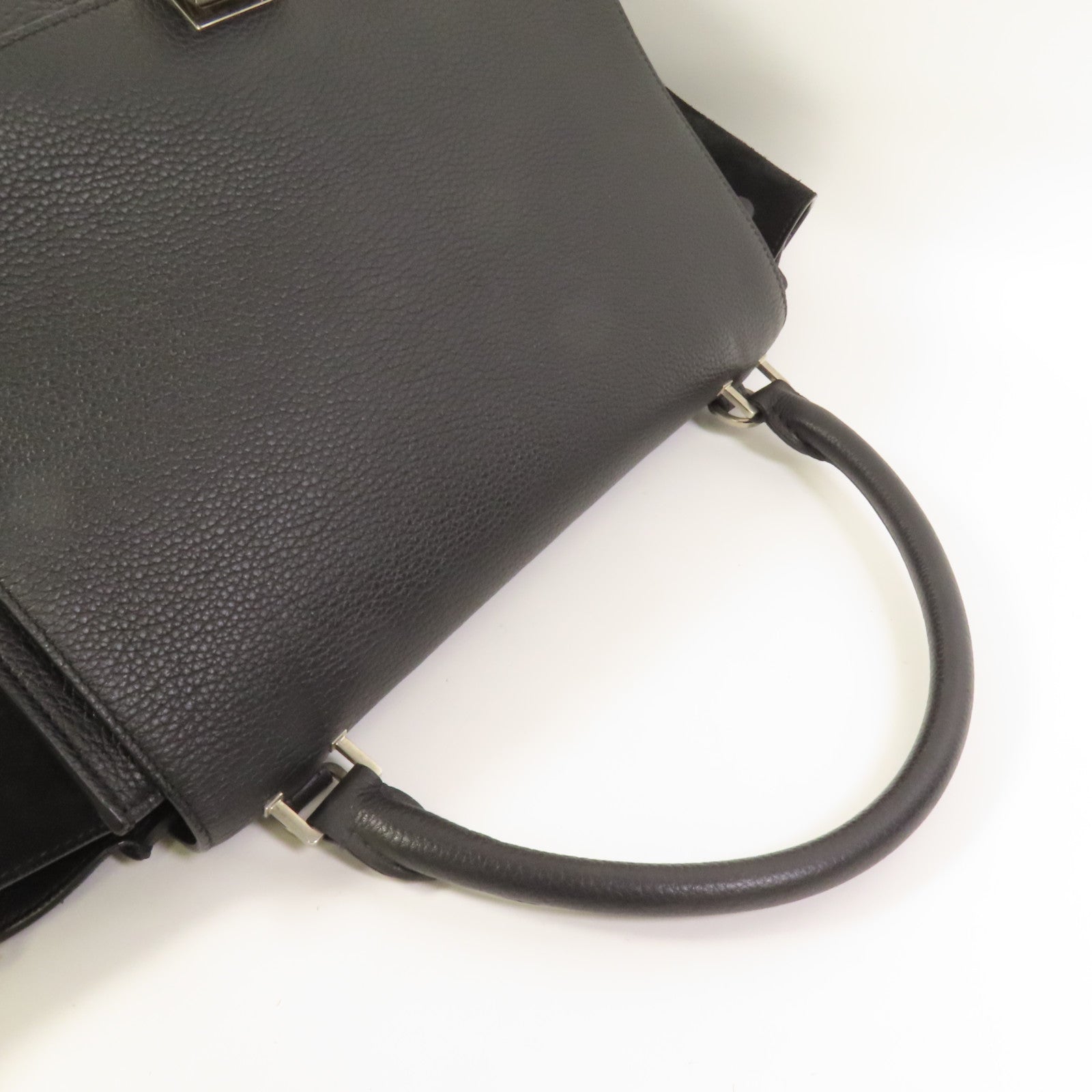 CELINE 【激減優惠】牛皮皮革Trapeze Medium銀扣手挽肩背兩用袋