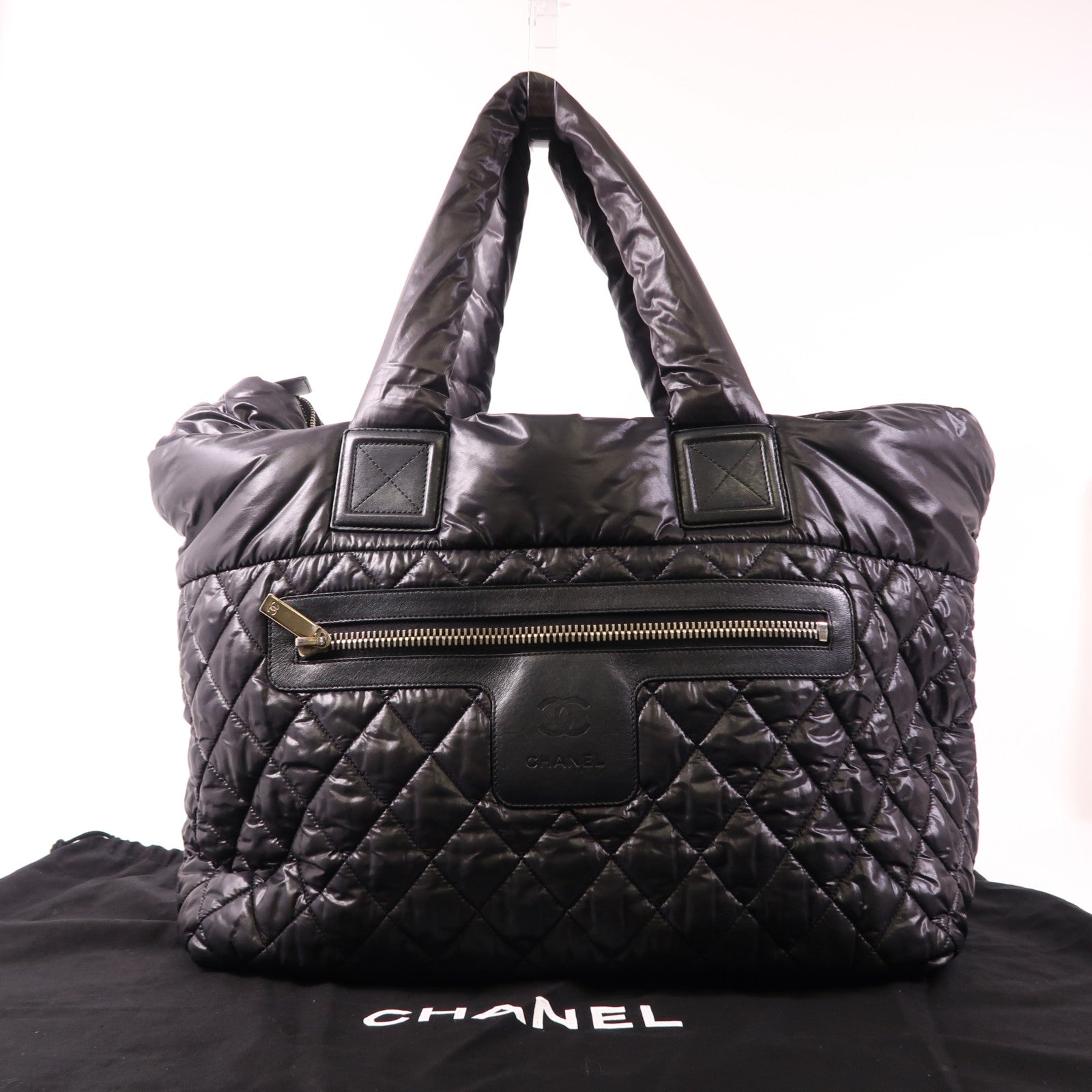 CHANEL 尼龍Coco Cocoon銀扣手挽袋