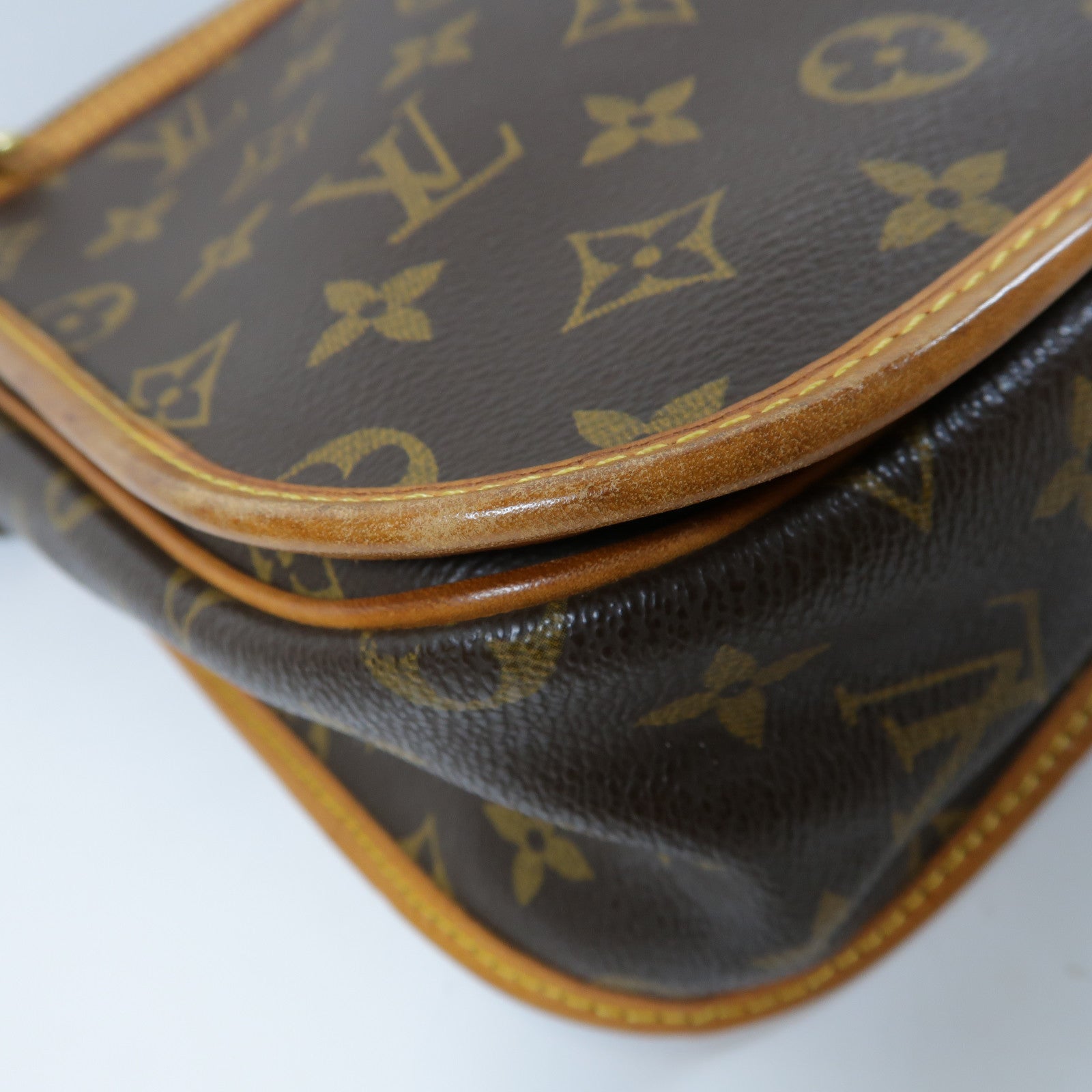 LOUIS VUITTON 【激減優惠】Monogram Bosphore GM金扣肩背袋啡色