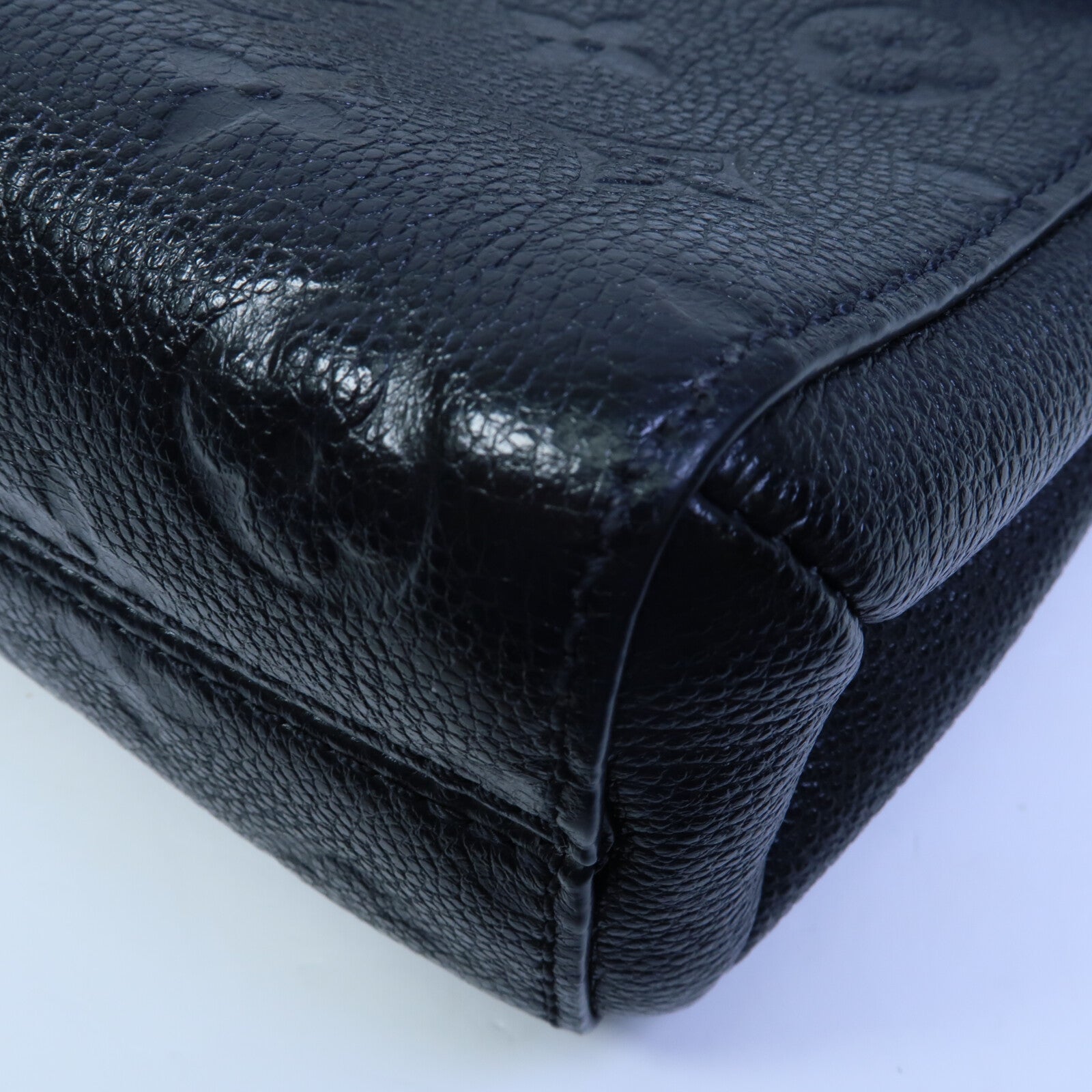 LOUIS VUITTON Monogram Empreinte Vavin BB鏈帶肩背袋