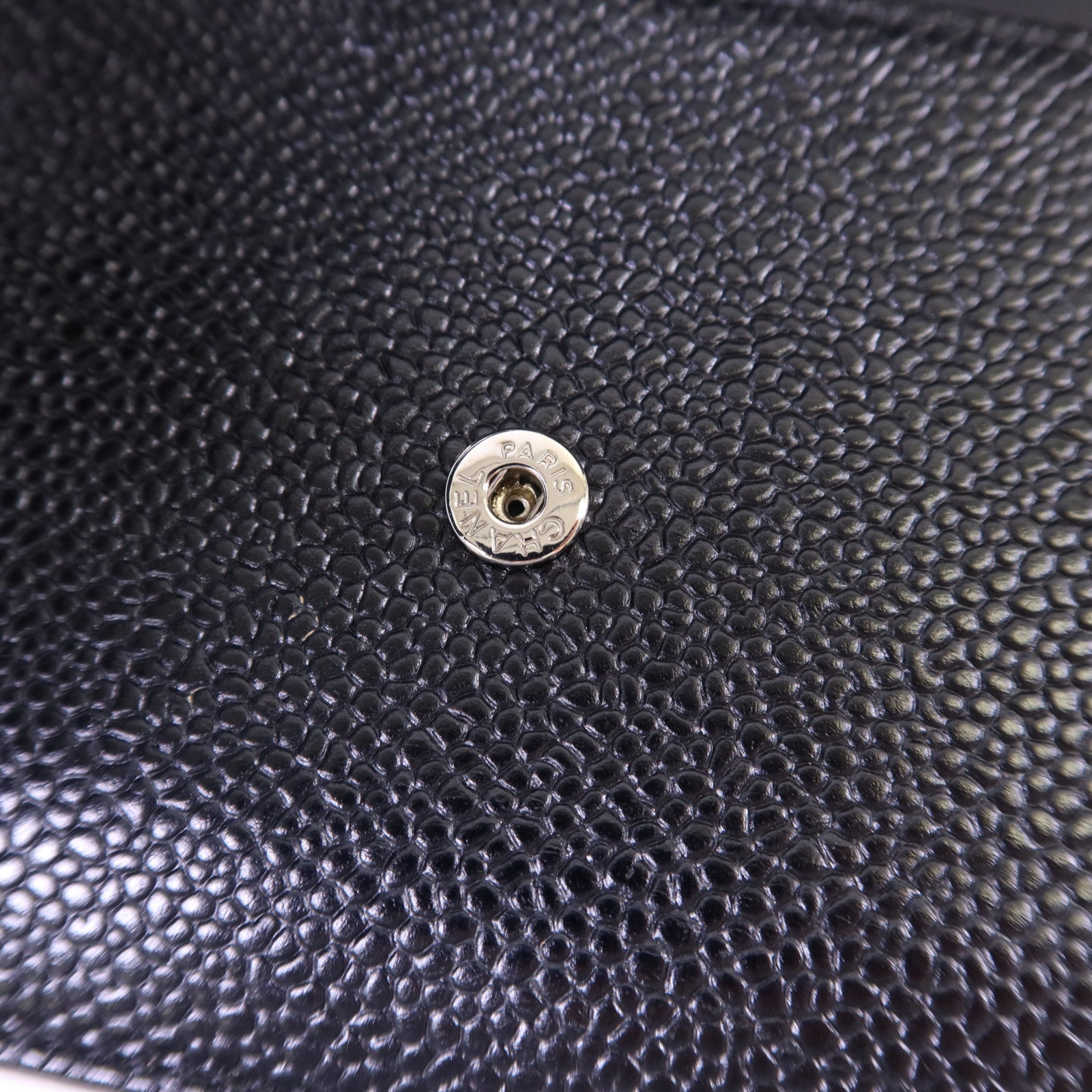 CHANEL 牛皮皮革WOC Wallet On Chain銀扣鏈帶肩背袋