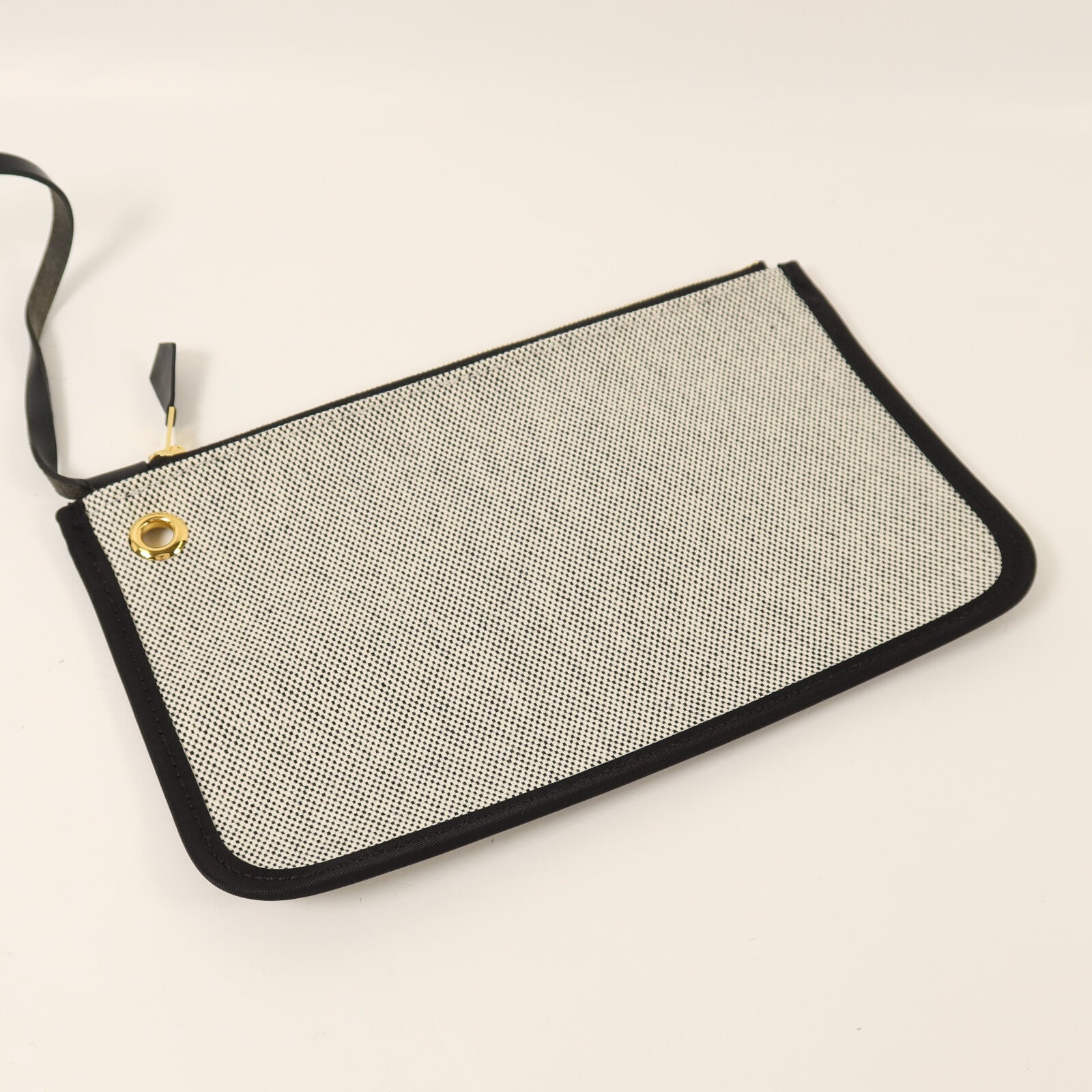 HERMES 塗層帆布Herbag 31金扣手挽肩背兩用袋Noir