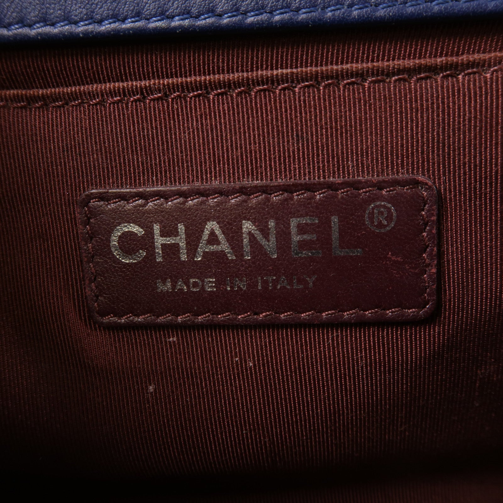 CHANEL CC Chevron Boy 25 Chain Shoulder Bag Calfskin Leather Blue