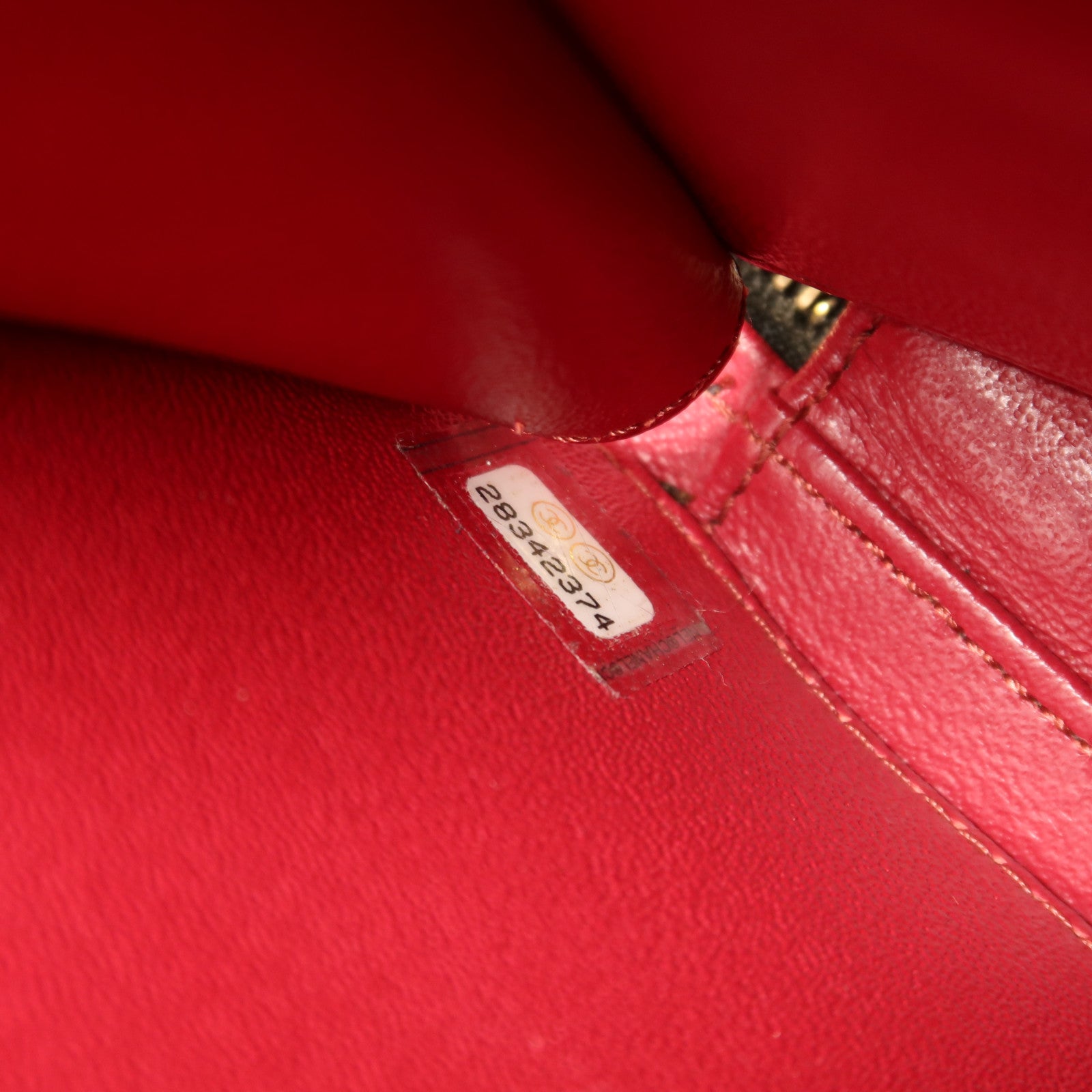 CHANEL 牛皮皮革Filigree Vanity Case Medium金扣手挽肩背兩用袋