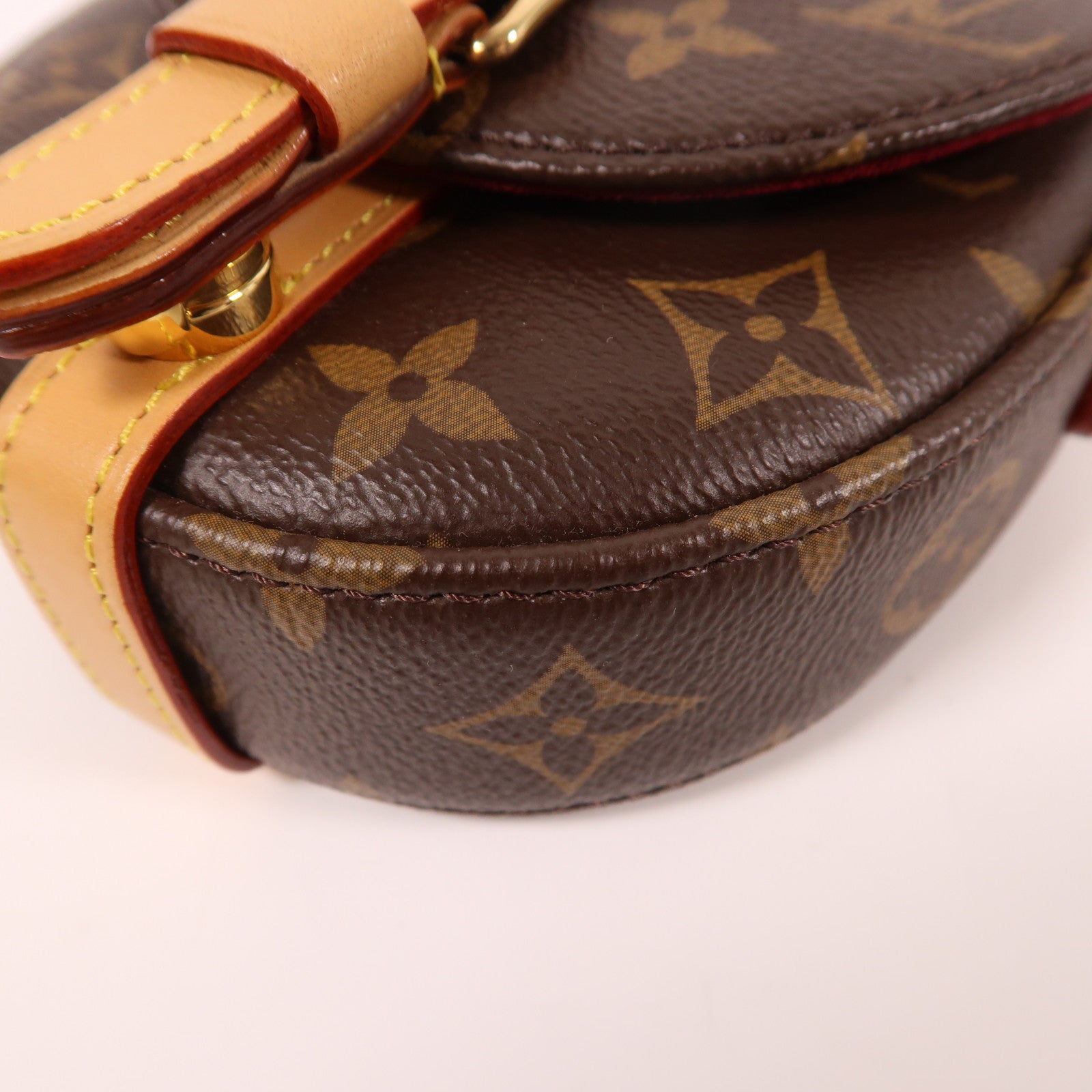 LOUIS VUITTON Monogram Micro Chantilly金扣肩背袋啡色