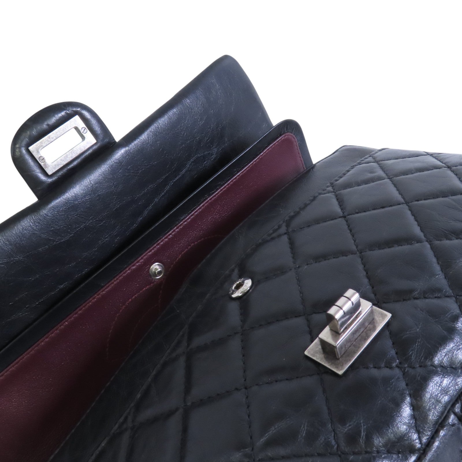 CHANEL 牛皮皮革2.55銀扣鏈帶肩背袋