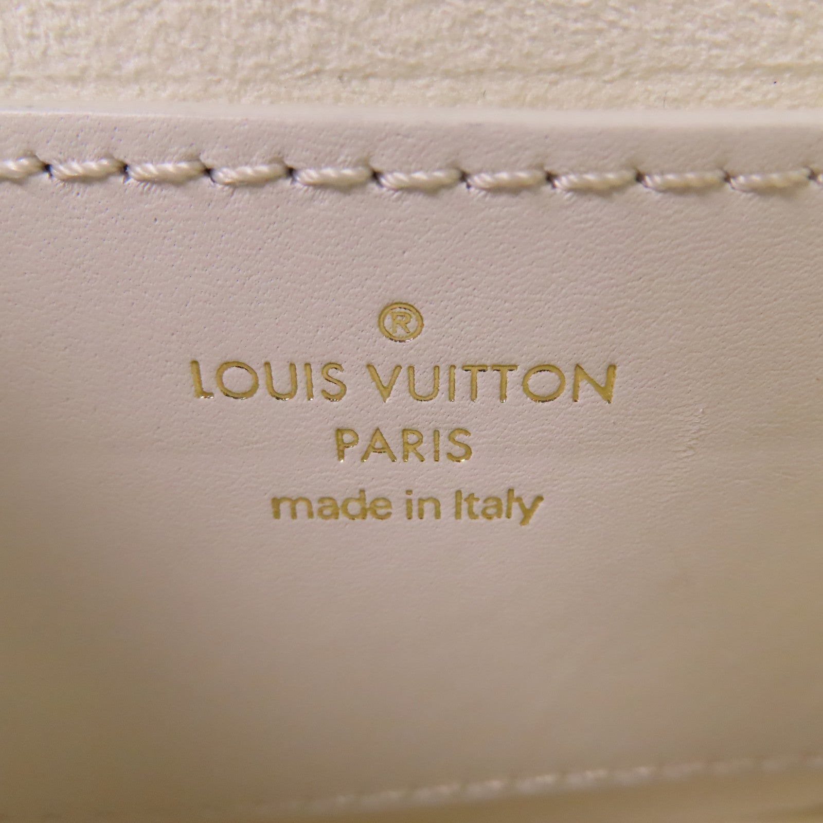 LOUIS VUITTON 牛皮皮革New Wave Multi Pochette金扣肩背袋