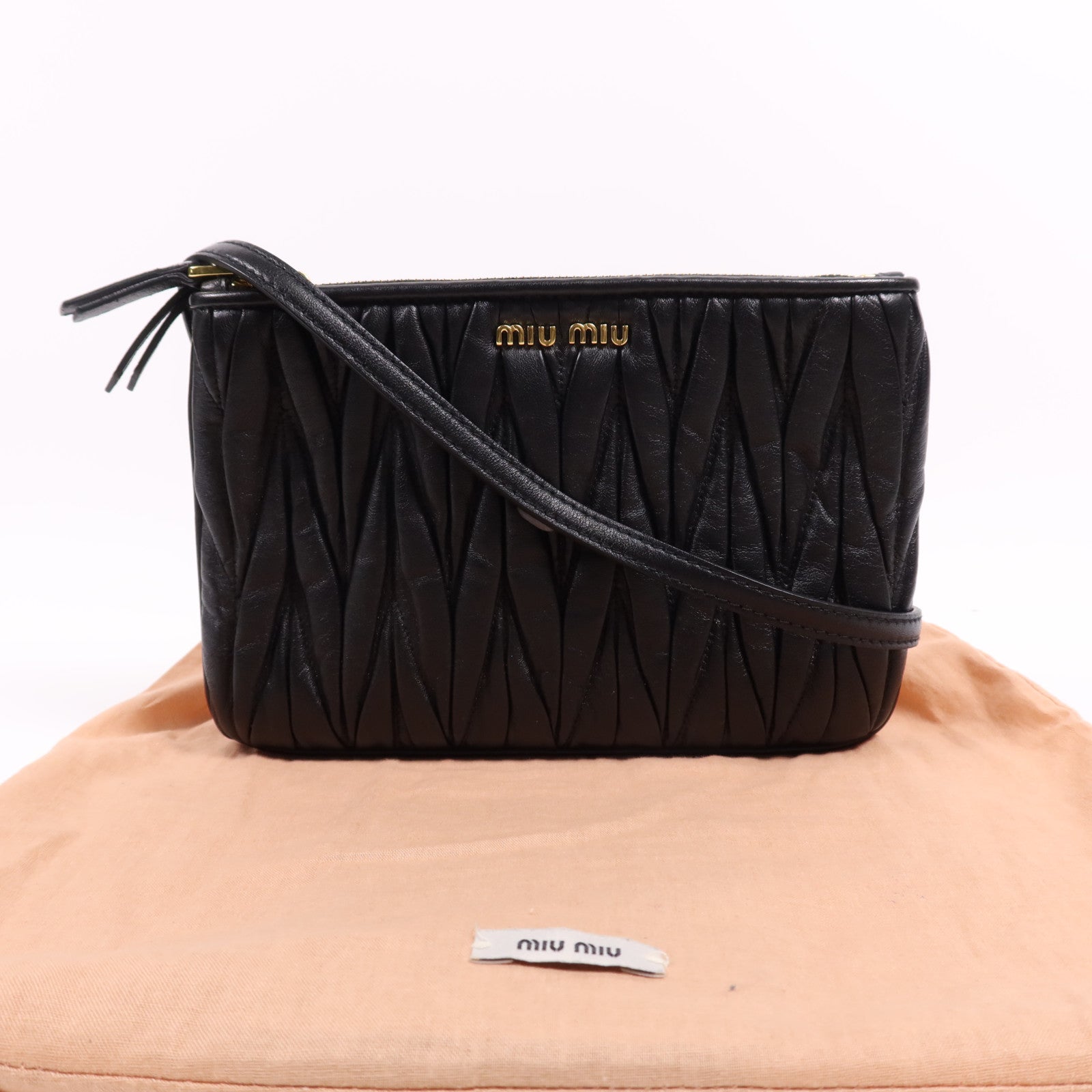 Miu Miu 牛皮皮革Shoulder Bag金扣肩背袋