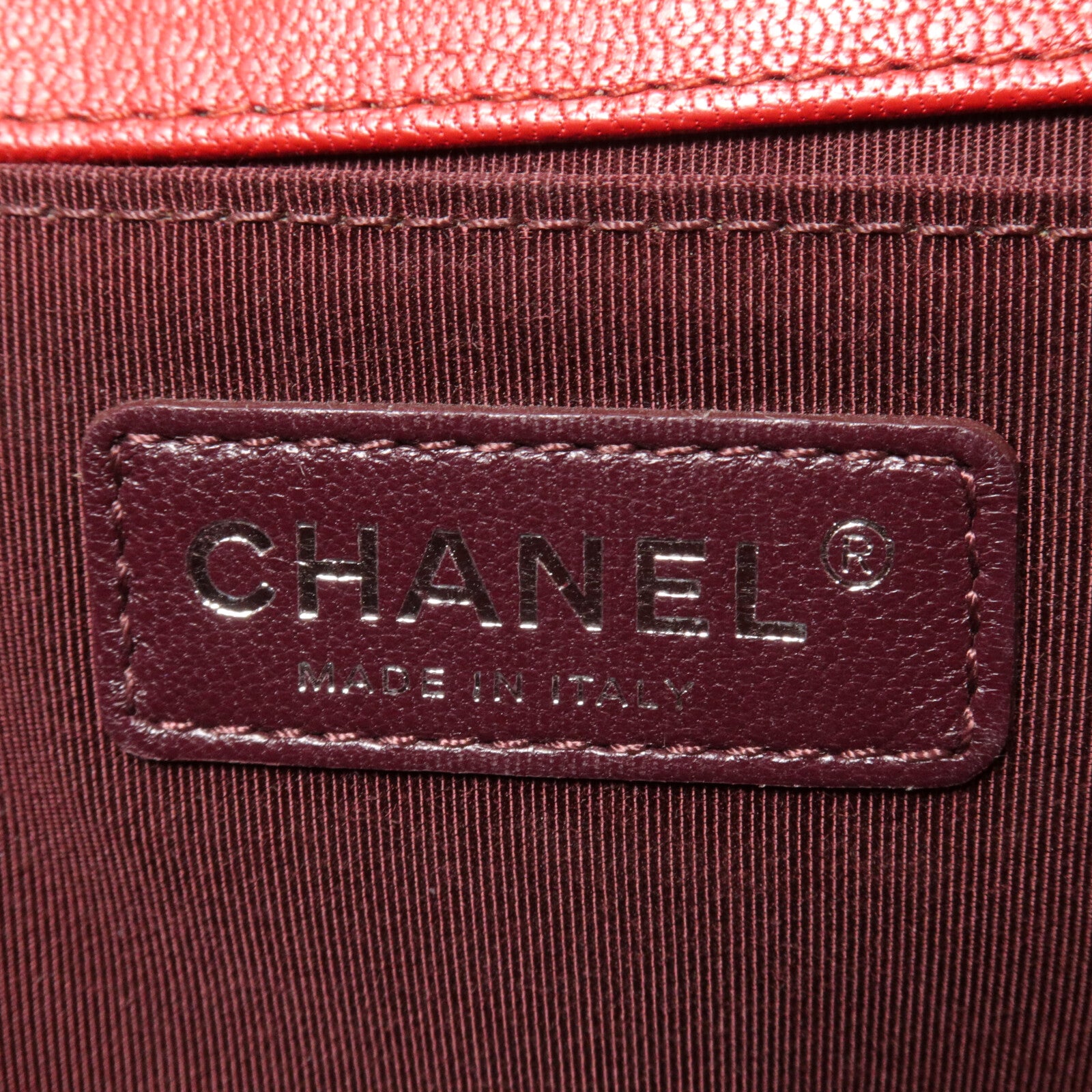 CHANEL 牛皮皮革/漆皮皮革Boy 25鏈帶肩背袋
