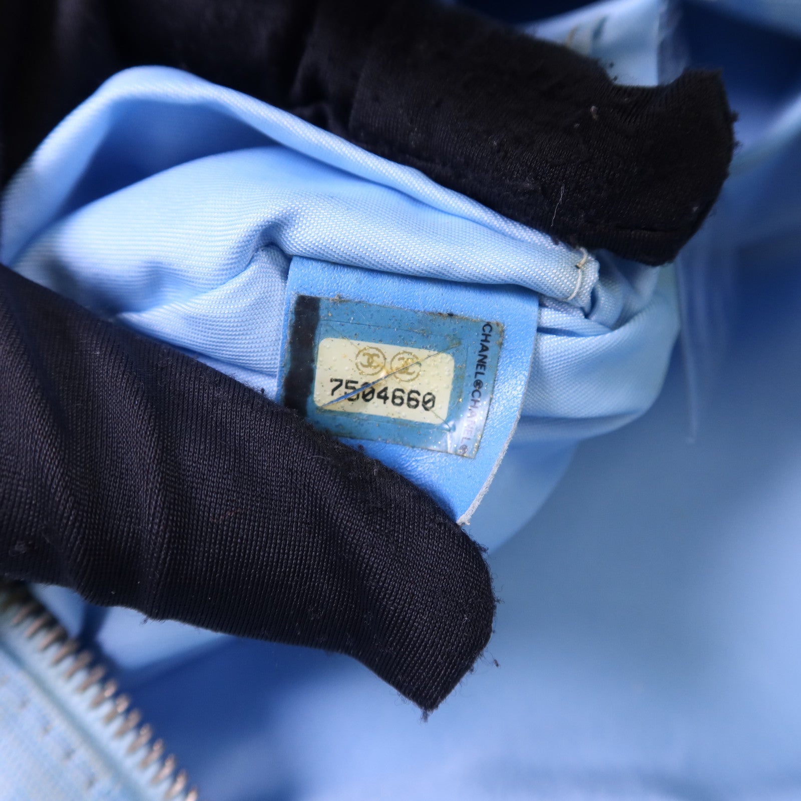 CHANEL 尼龍Travel Line Tote Bag銀扣手挽袋