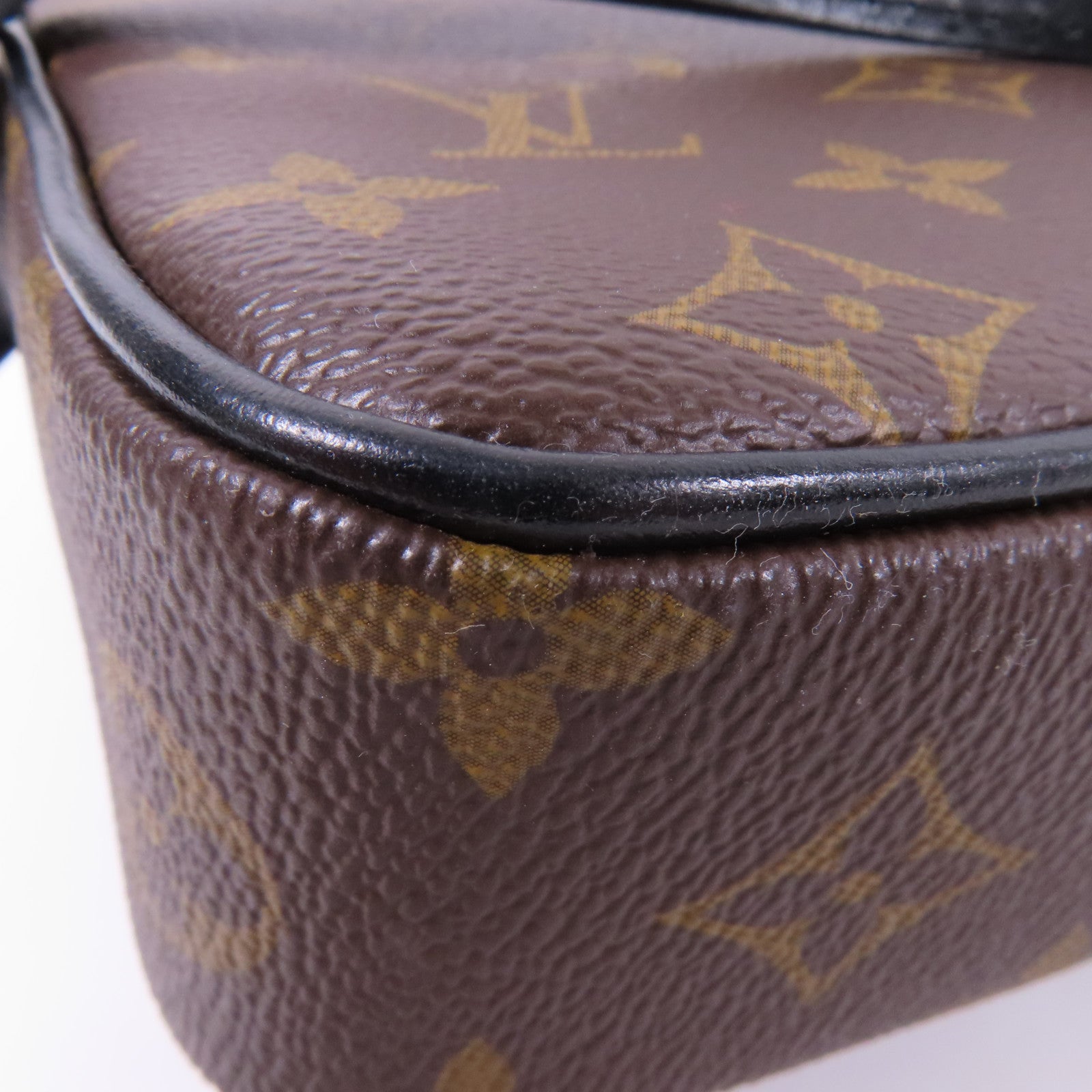 LOUIS VUITTON Monogram Macassar Christopher Wearable Wallet肩背袋